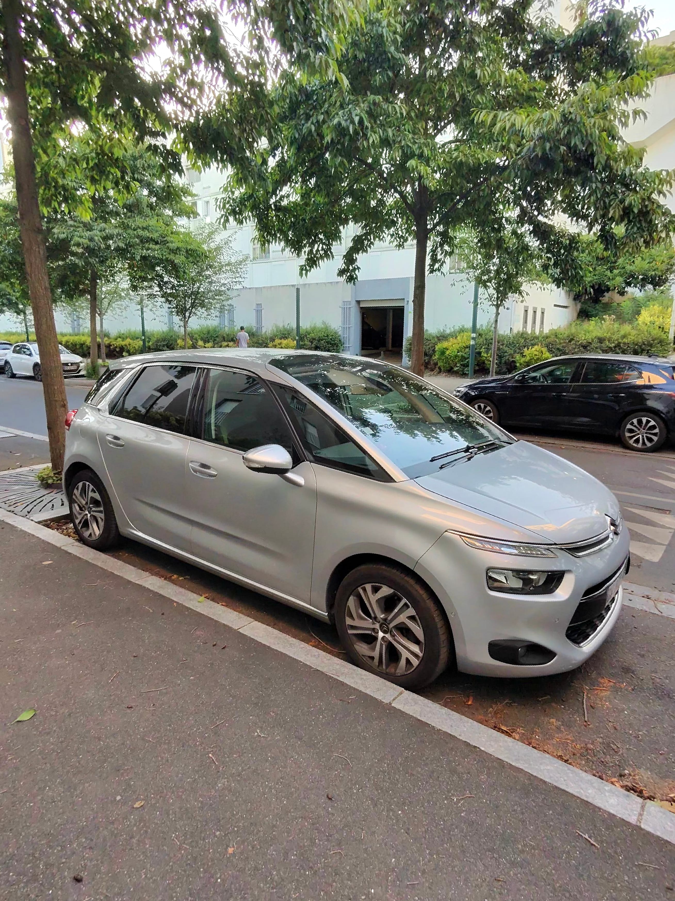 Citroen C4 Picasso avec Climatisation