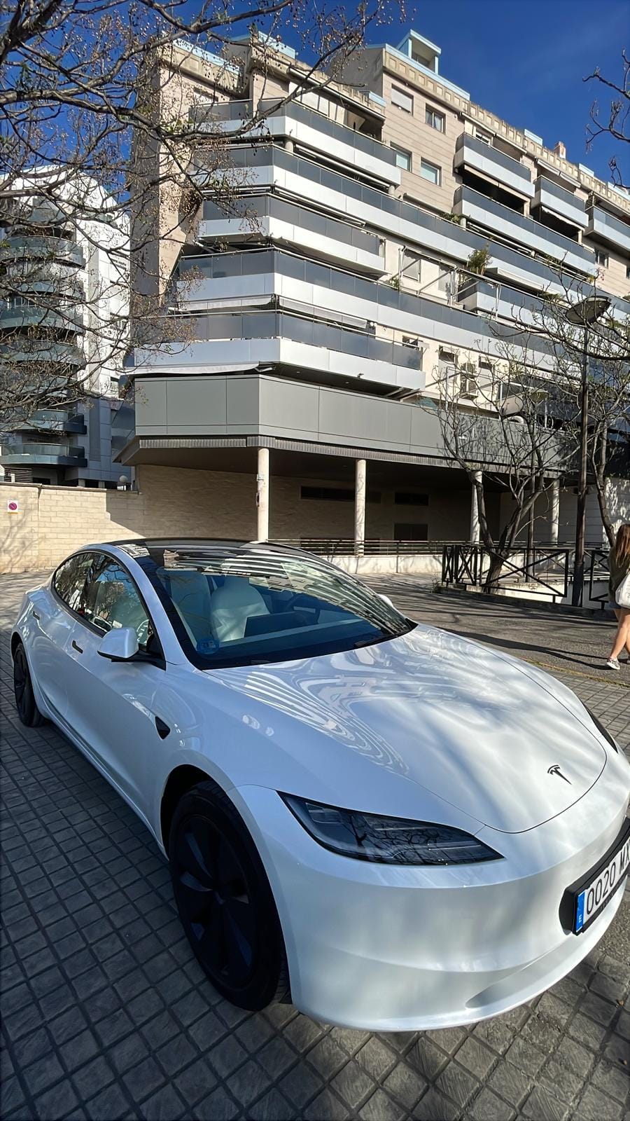Tesla Model 3 Long Range con Accesible silla de ruedas