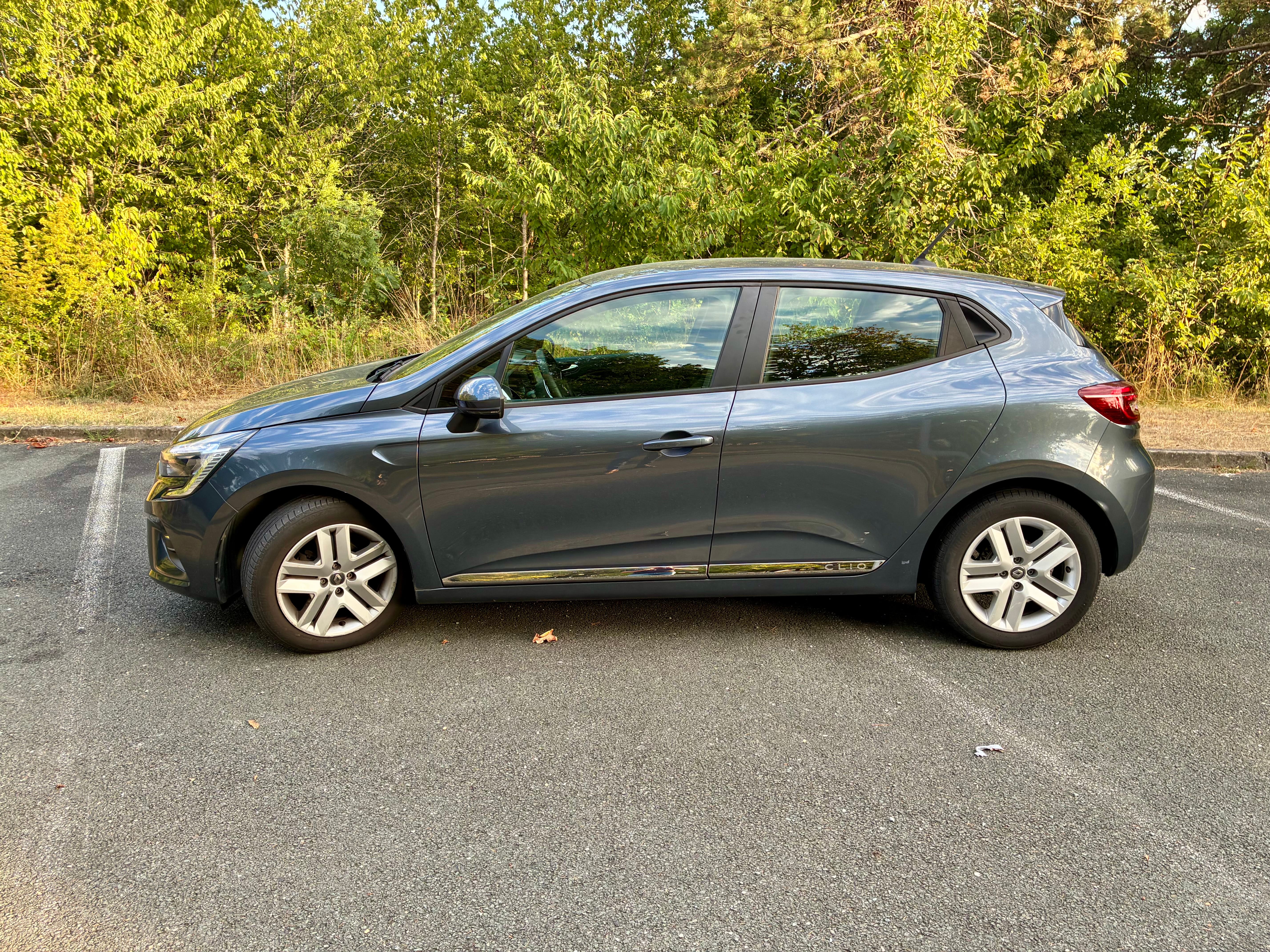 Renault Clio avec Climatisation