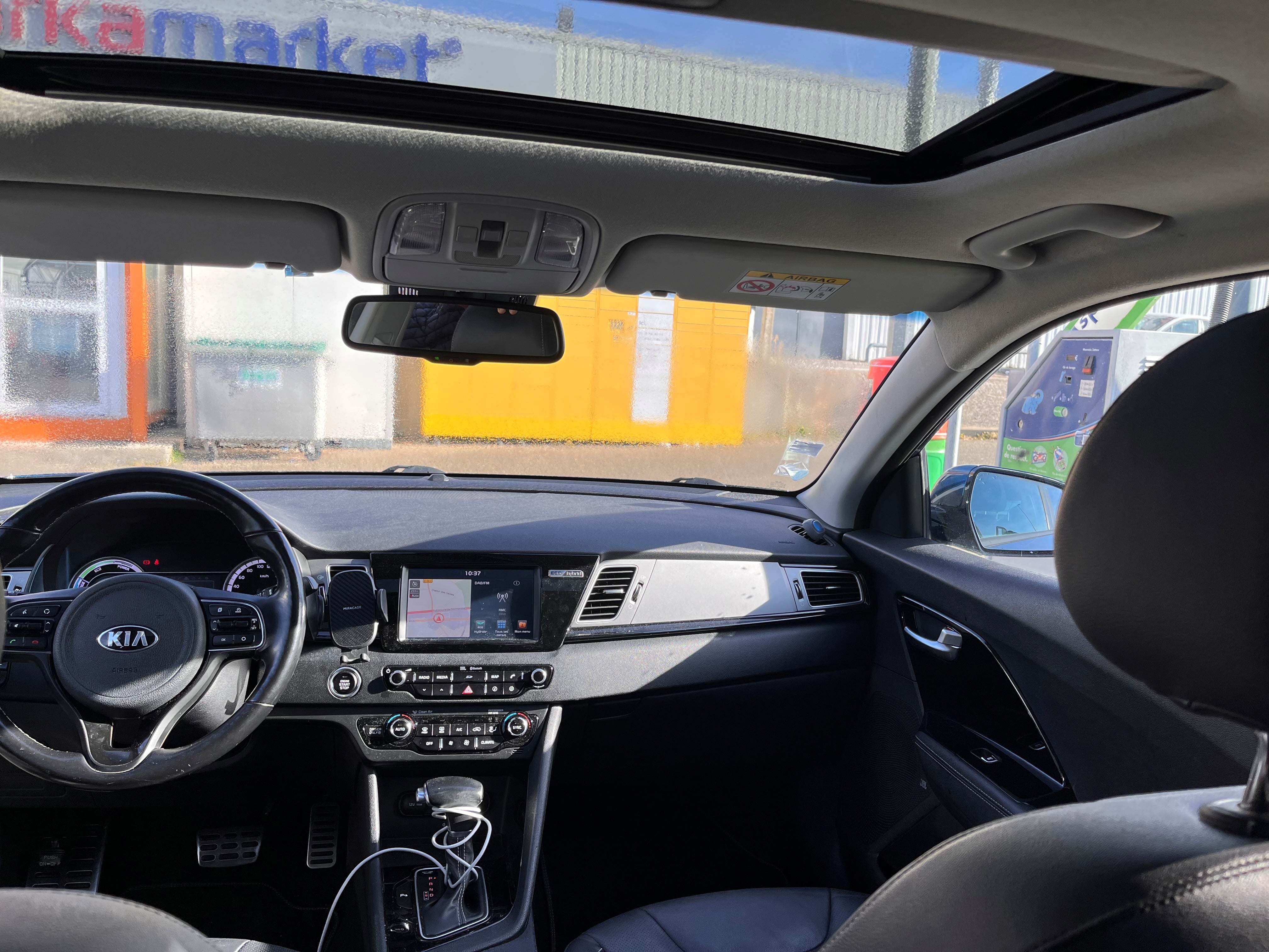 Kia Niro Hybride avec Climatisation