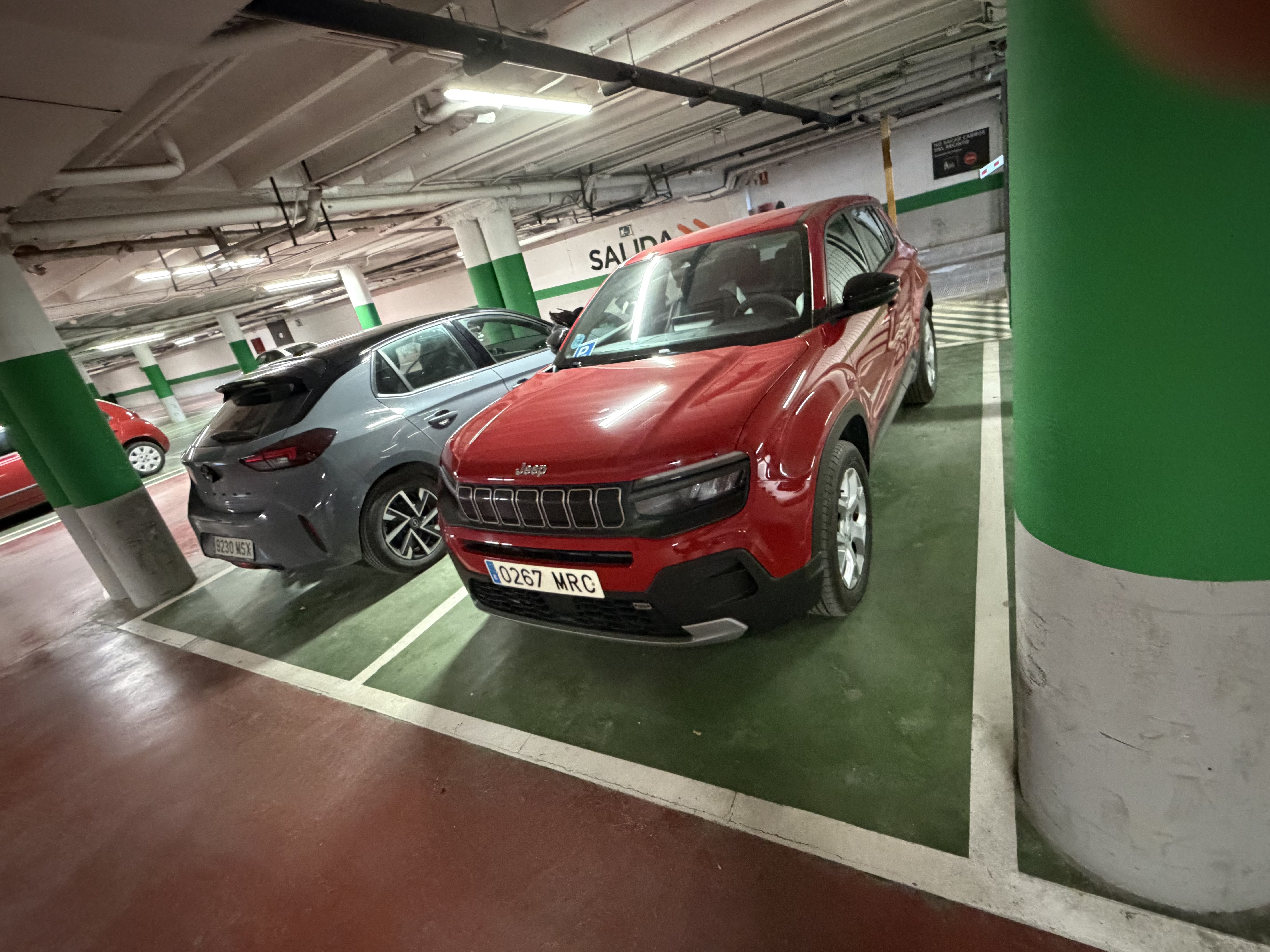 Jeep Avenger con Apple CarPlay