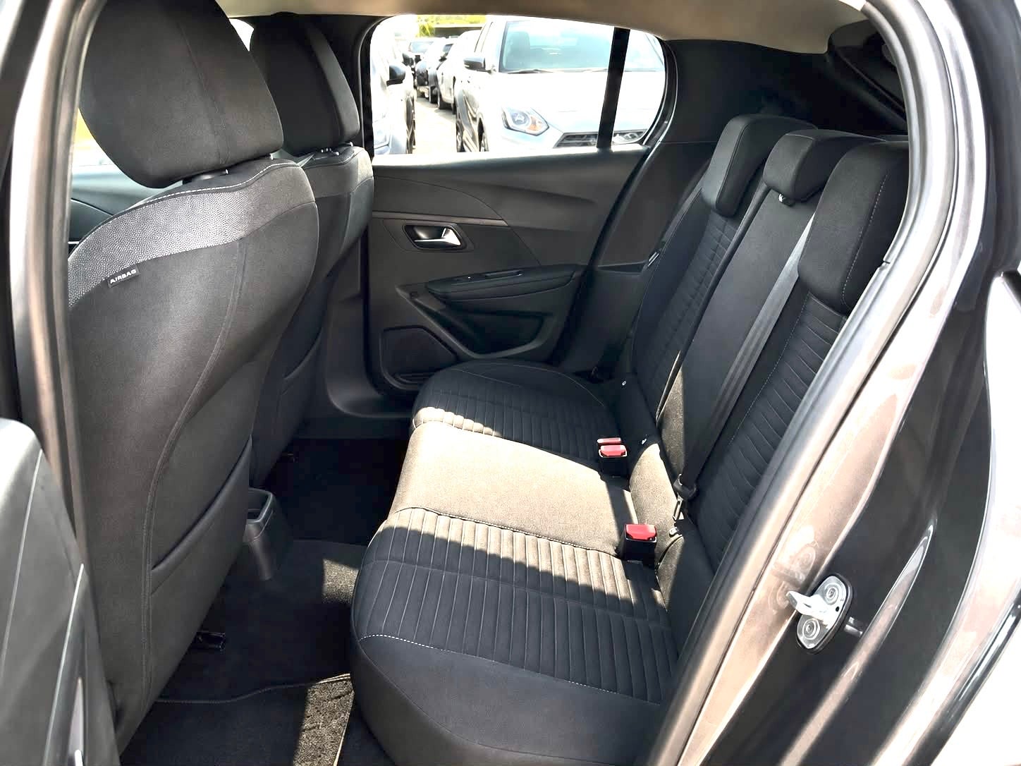 Peugeot 208 avec Android Auto