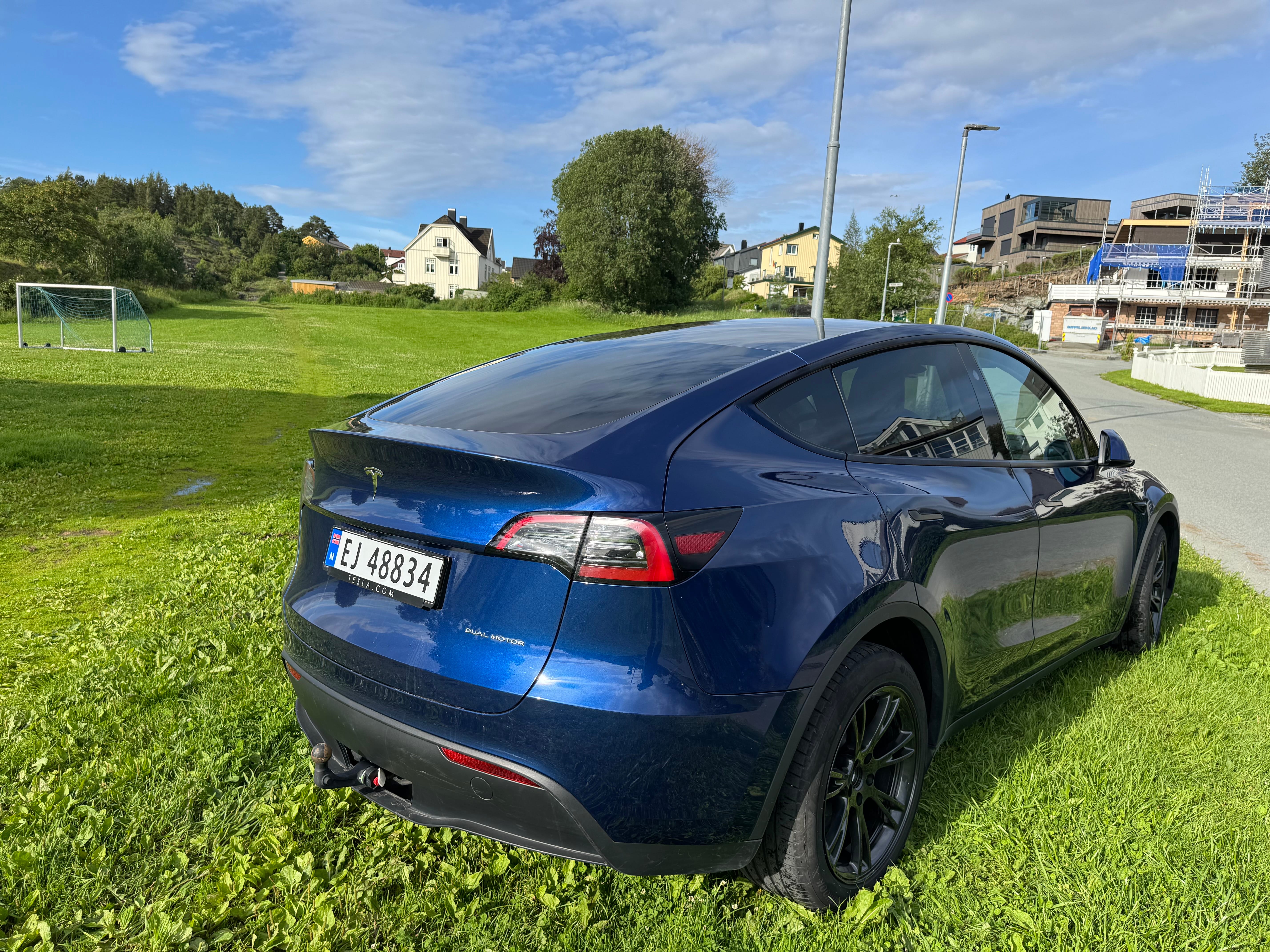 Tesla Model Y Long Range with Air conditioning