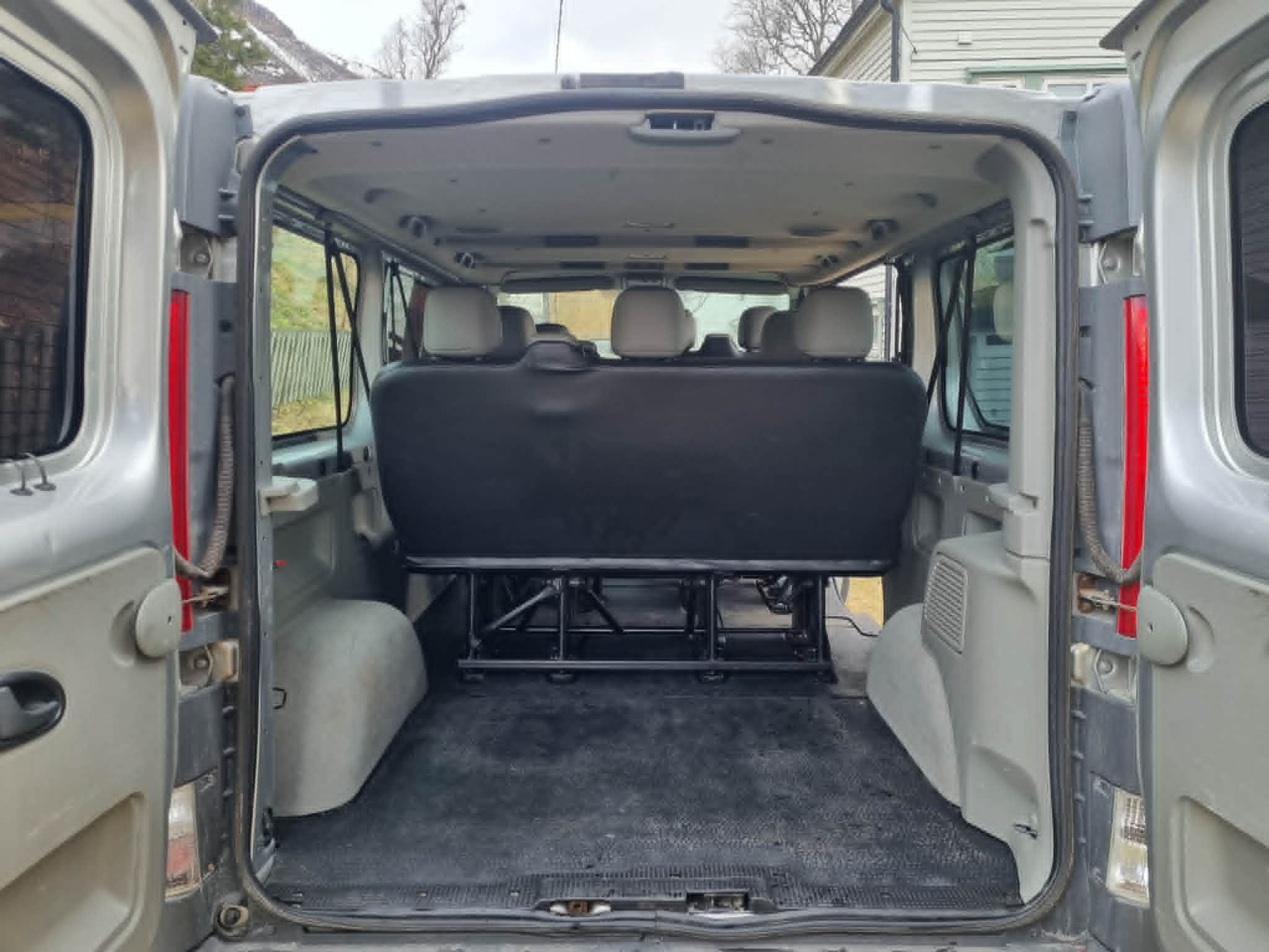 Opel Vivaro met Sneeuwbanden