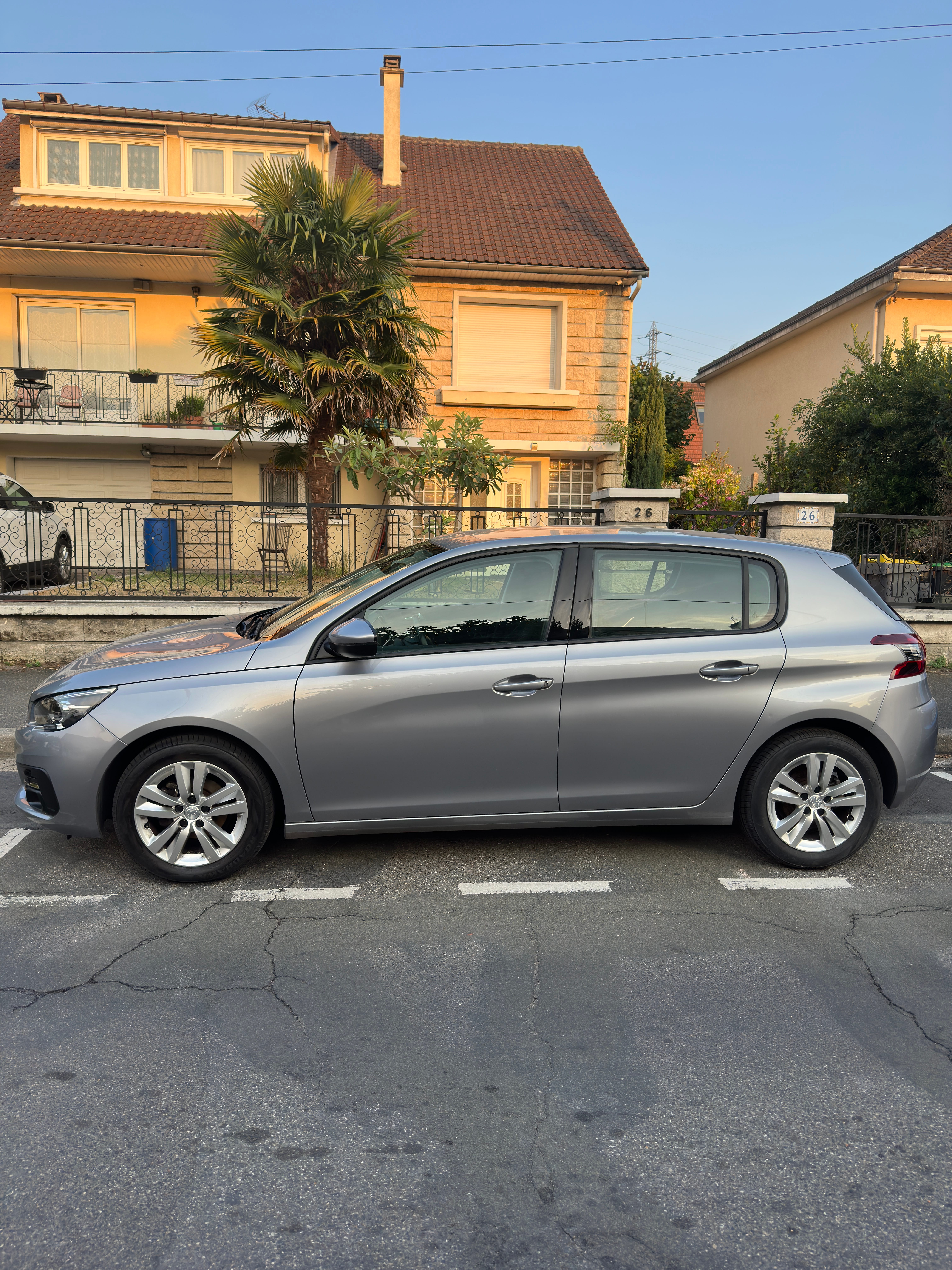 Peugeot 308 avec Climatisation