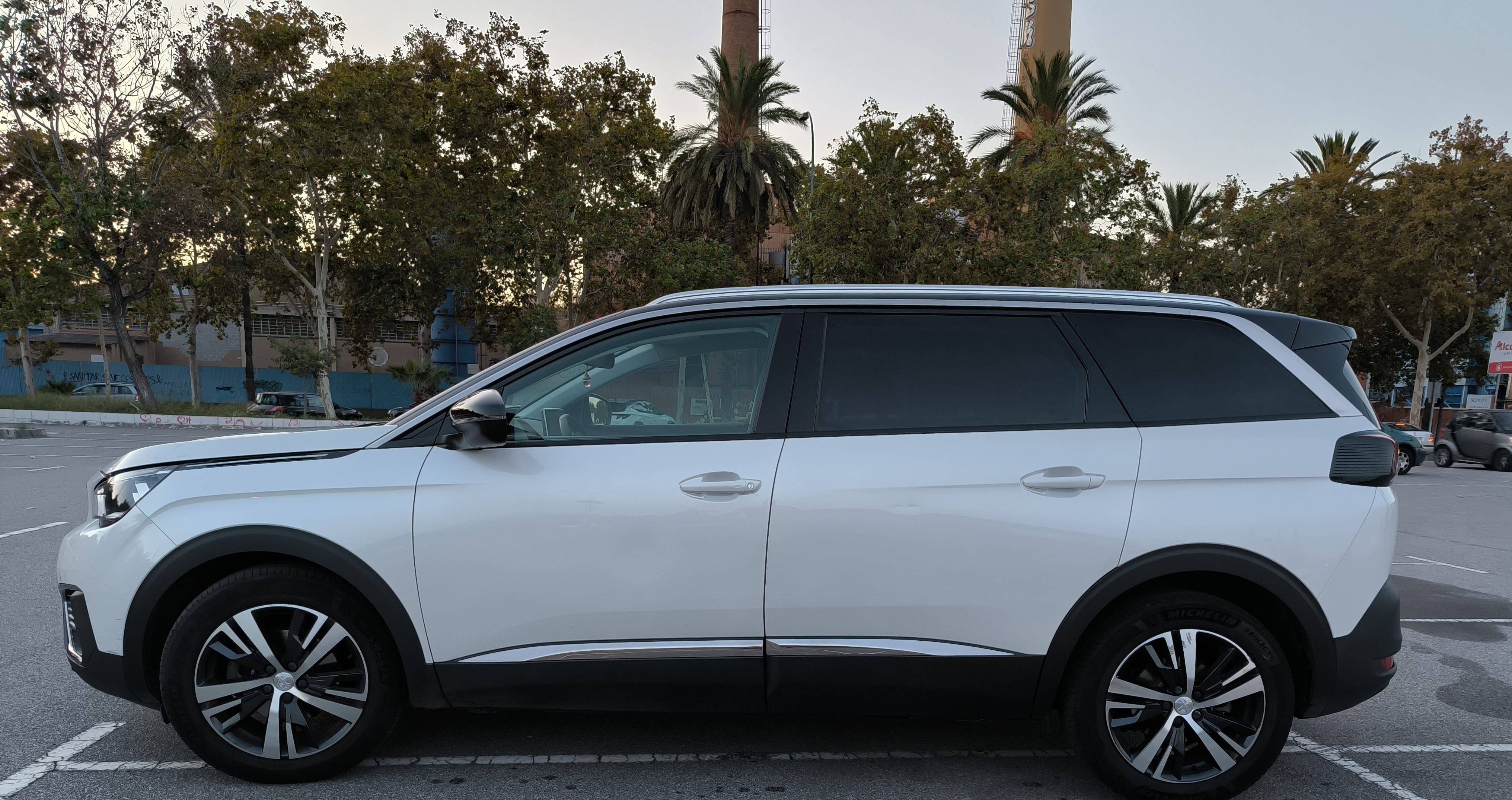 Peugeot 5008 con Aire acondicionado