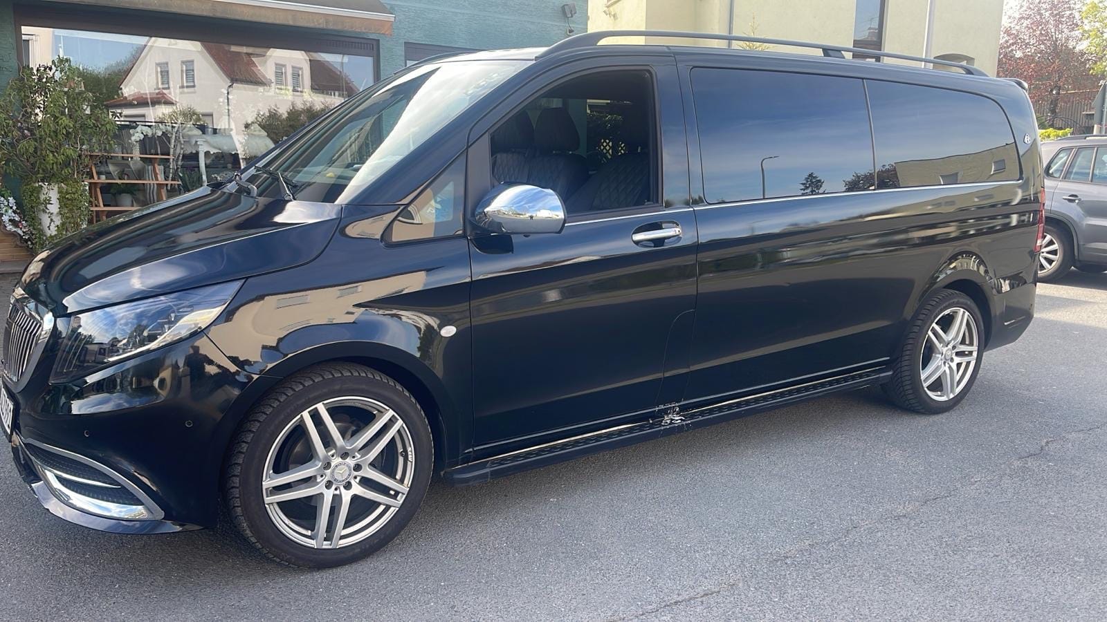 Mercedes-Benz Vito Tourer, 2018, Diesel, Automatik, 9 Sitze und mehr