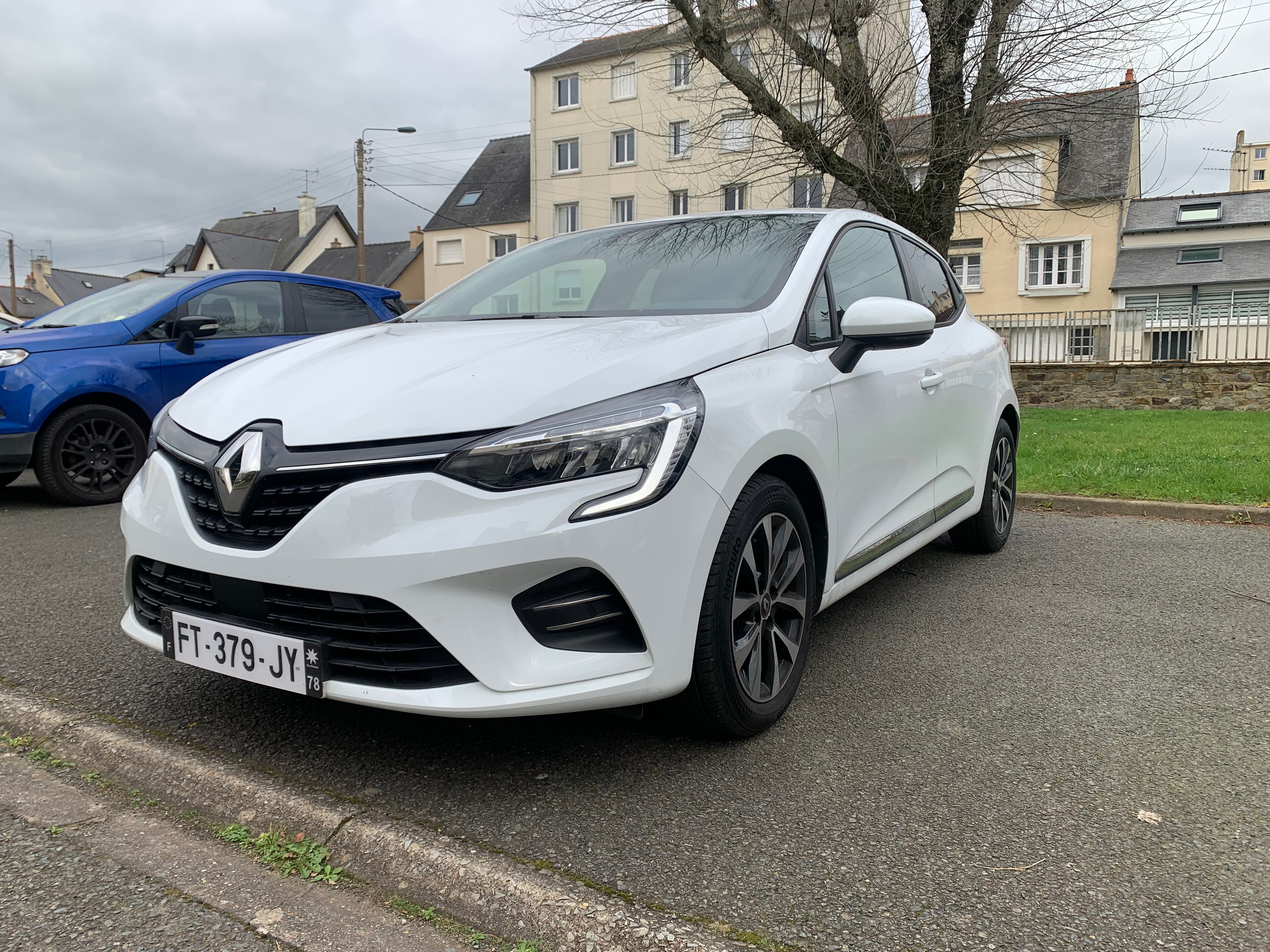 Renault Clio, 2020, Essence 98