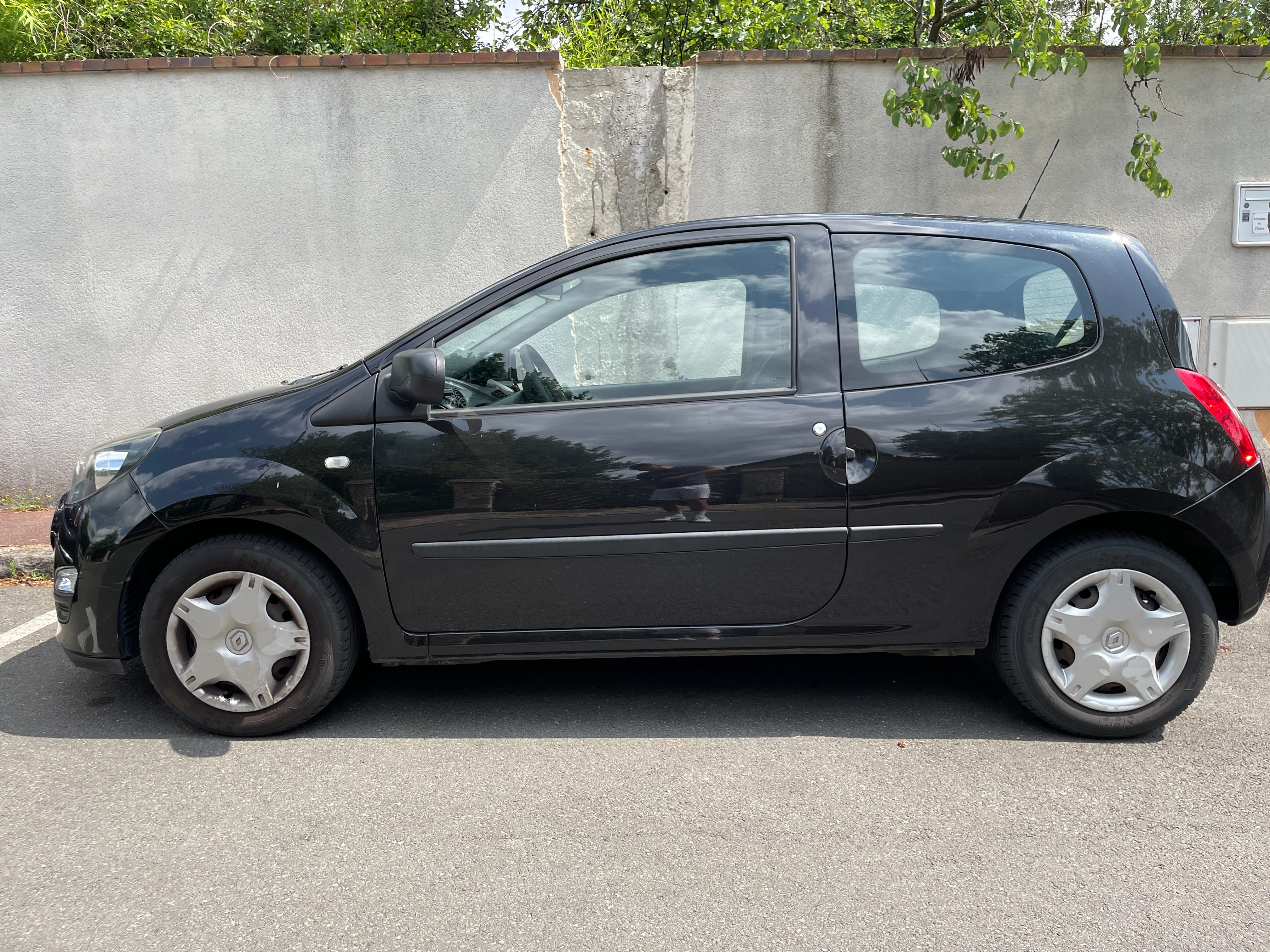 Renault Twingo II avec Audio Bluetooth