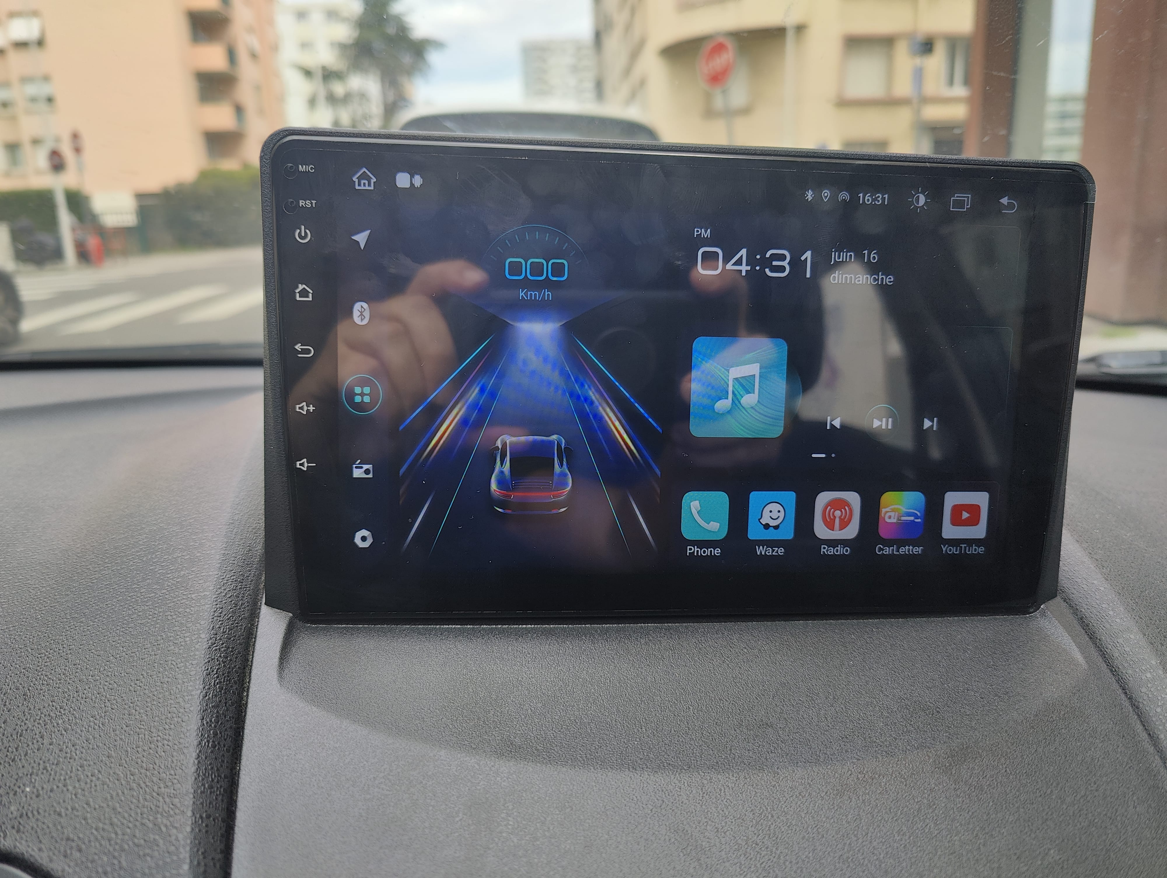 Ford Fiesta 1,25 82cv carplay