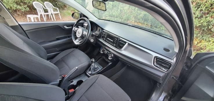 Kia Rio avec Audio Bluetooth