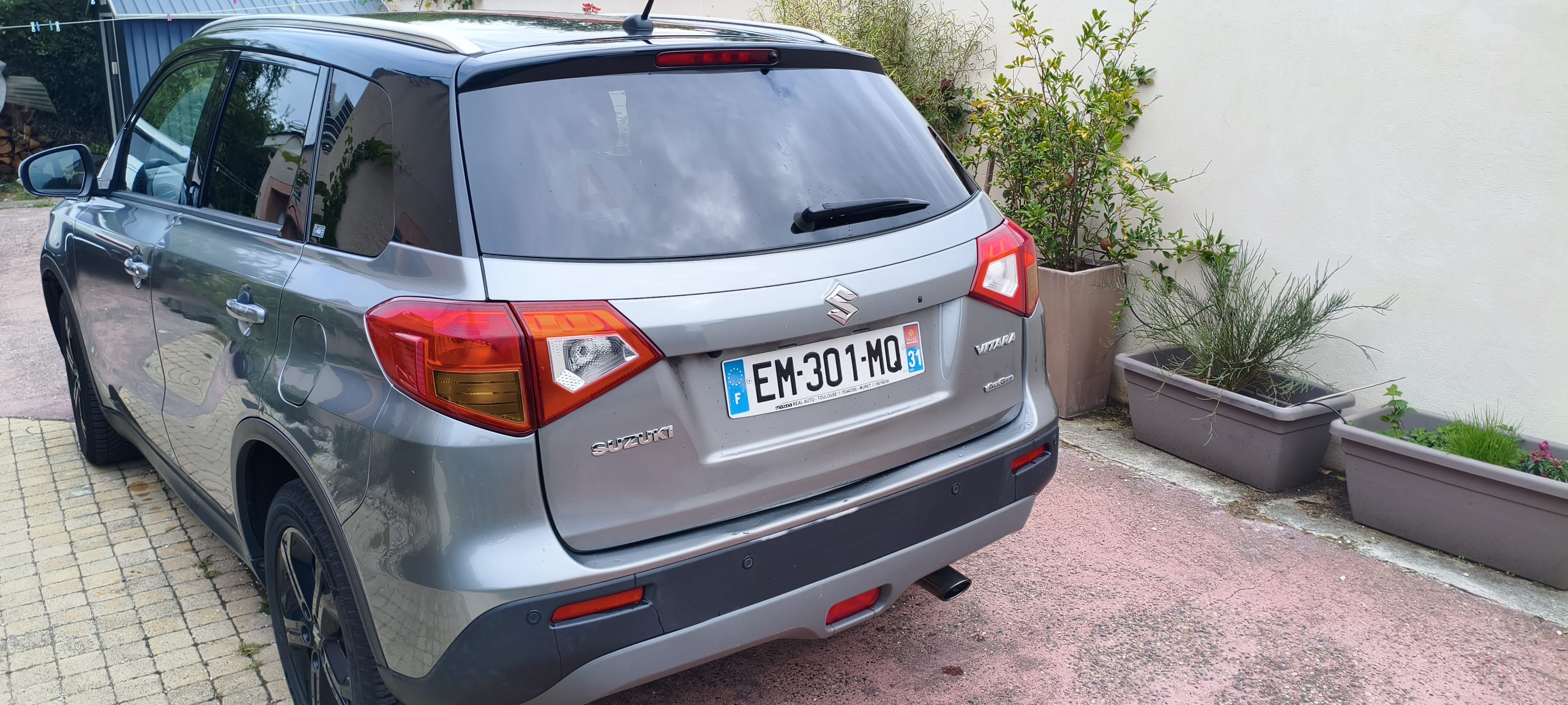 Suzuki Vitara Allgrip 4x4  140 CV boite auto 7l/100 avec Climatisation