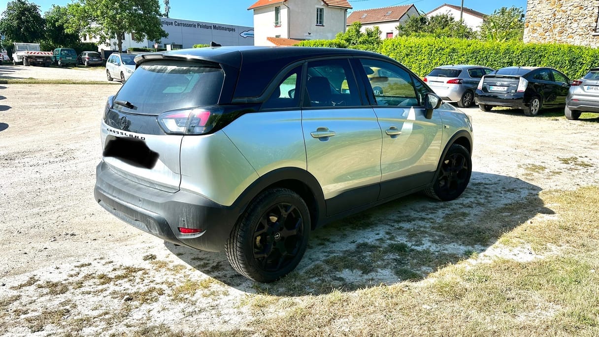 Opel Crossland avec GPS