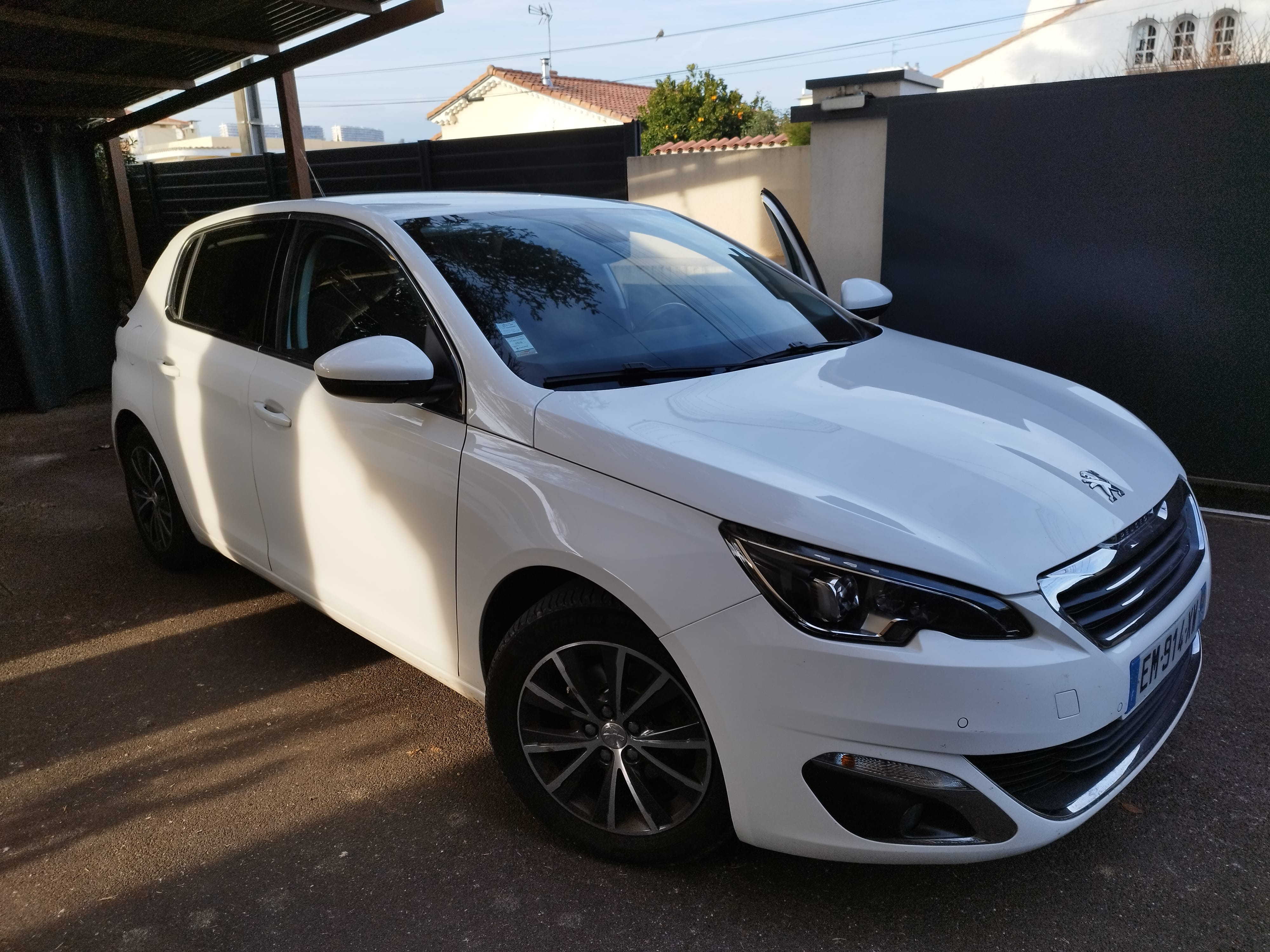 Peugeot 308, 2017, Essence 95