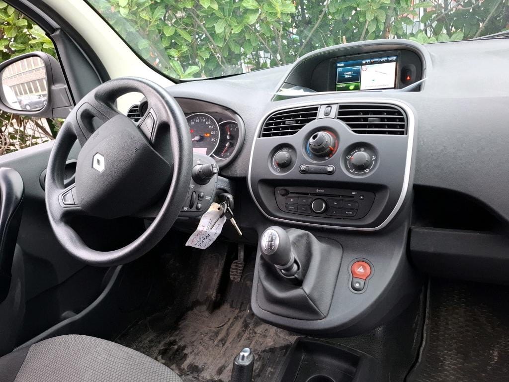 Renault Kangoo Fourgon avec GPS