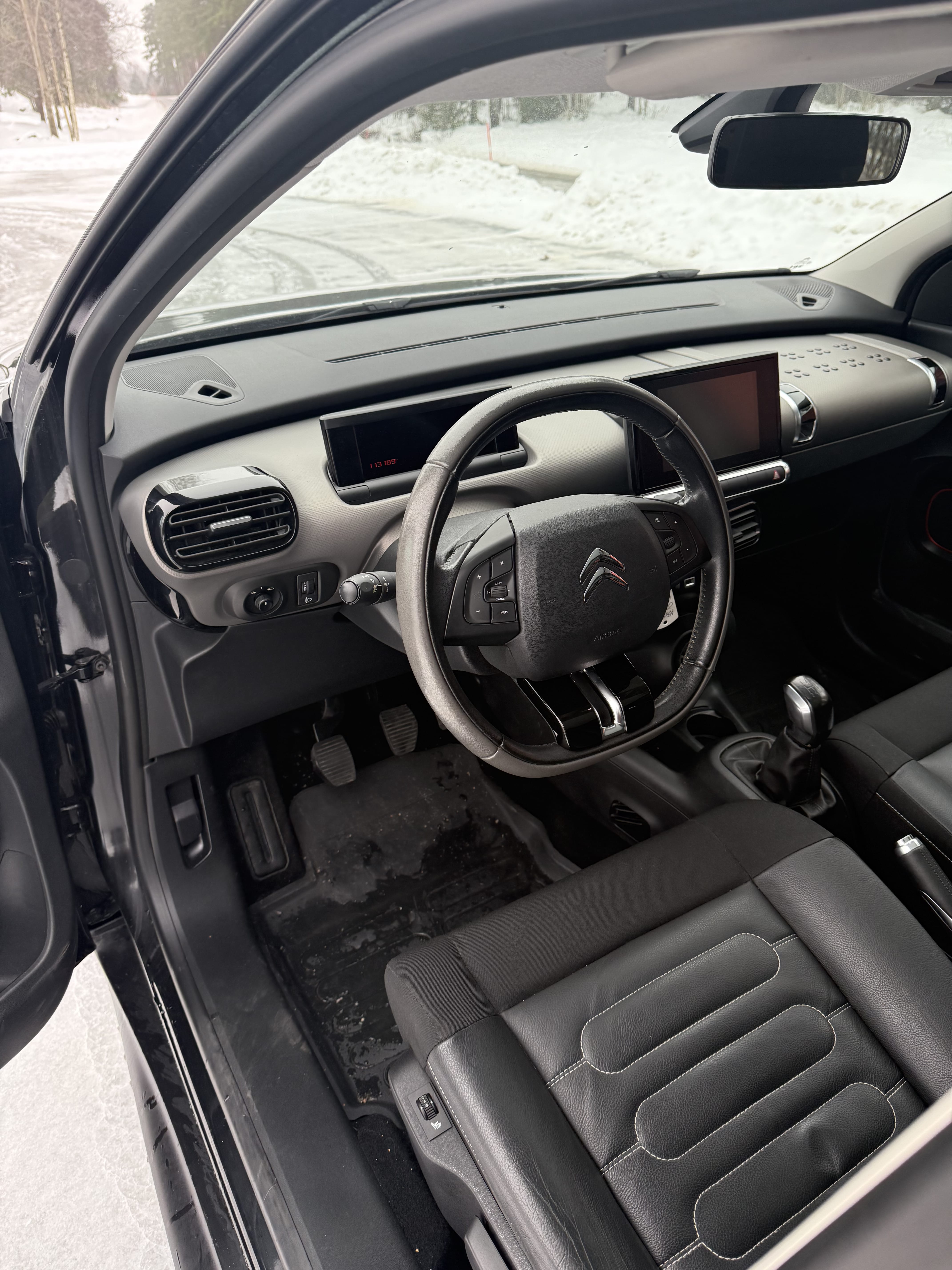 Citroen C4 Cactus with Cruise control
