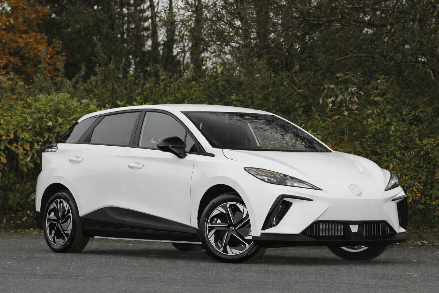 MG MG4, 2023, Électrique, automatique