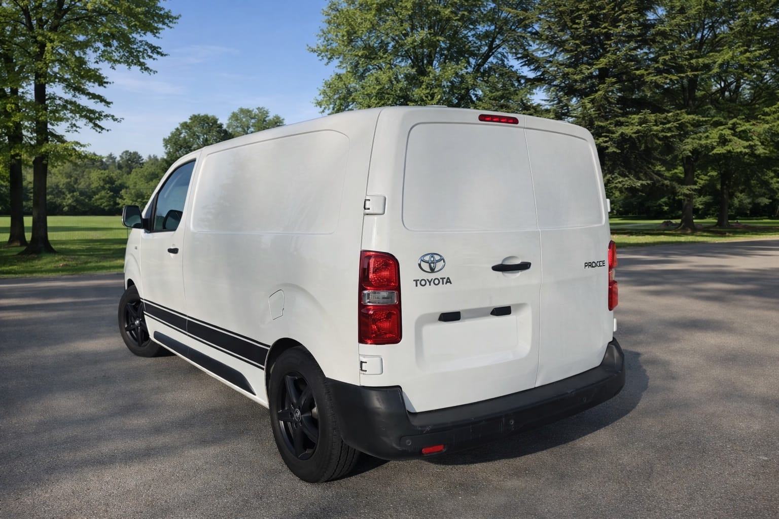 Toyota Proace Fourgon BLANC (06) avec Régulateur de vitesse
