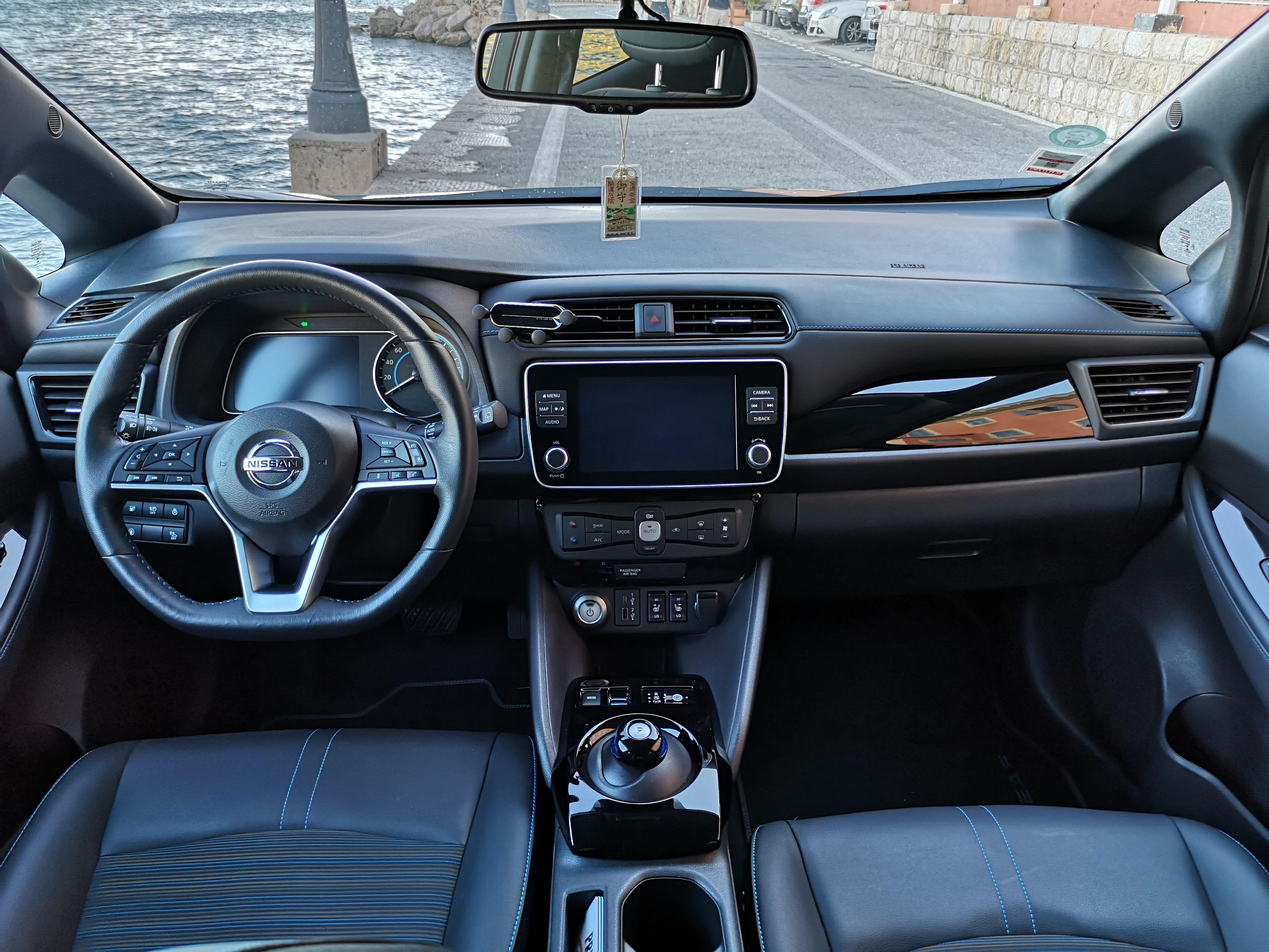 Nissan Leaf 62kWh 217Ch N-Connecta avec GPS