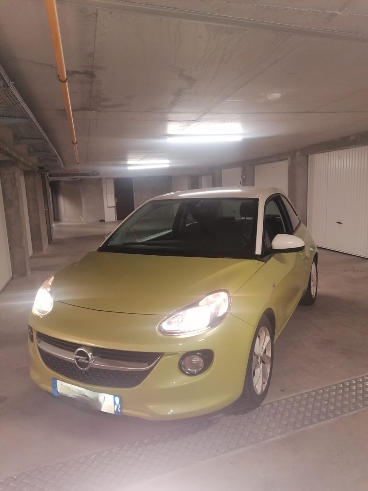 Opel Adam, 2015, Essence 95