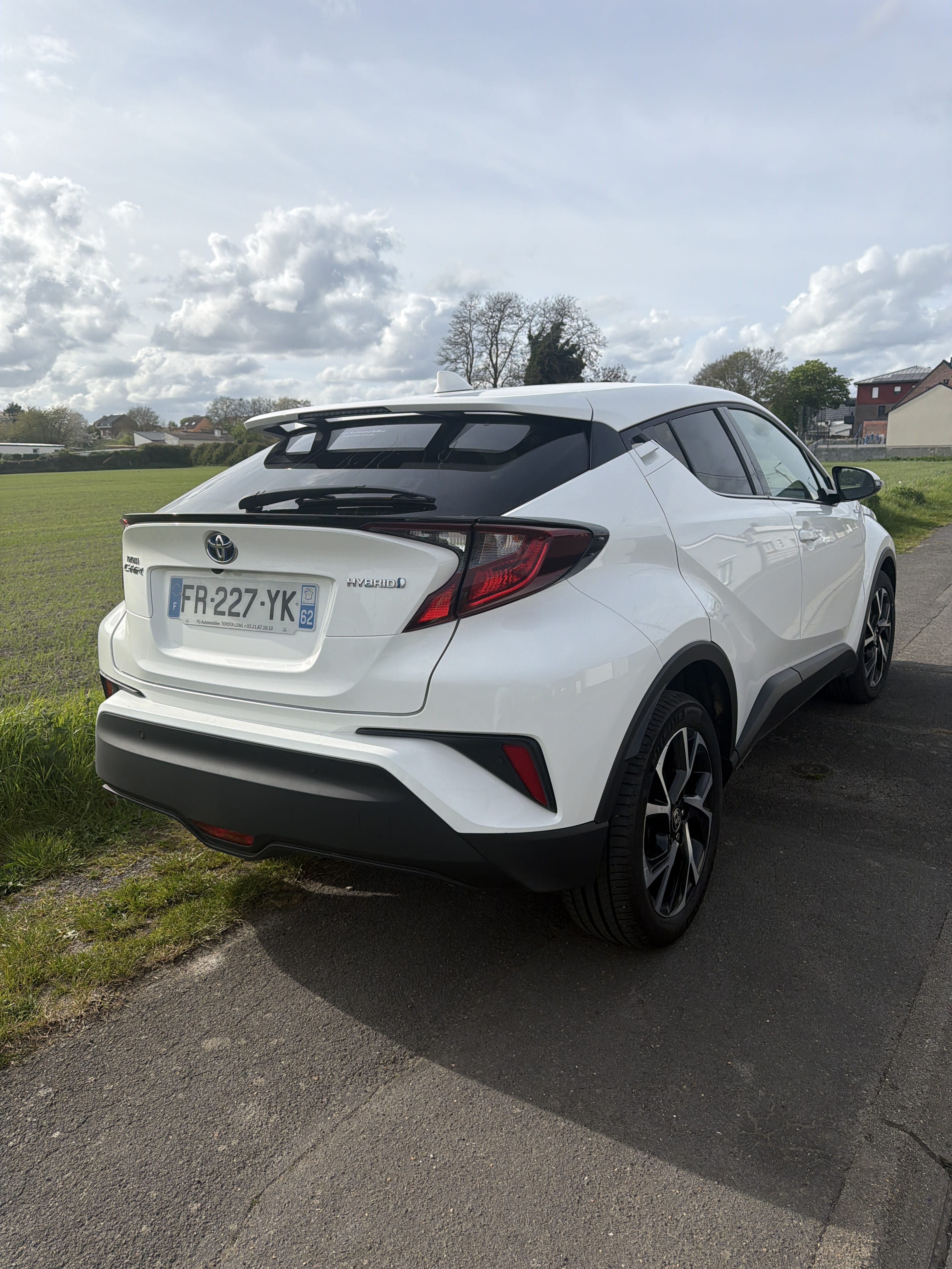 Toyota C-HR Hybrid avec Caméra de recul