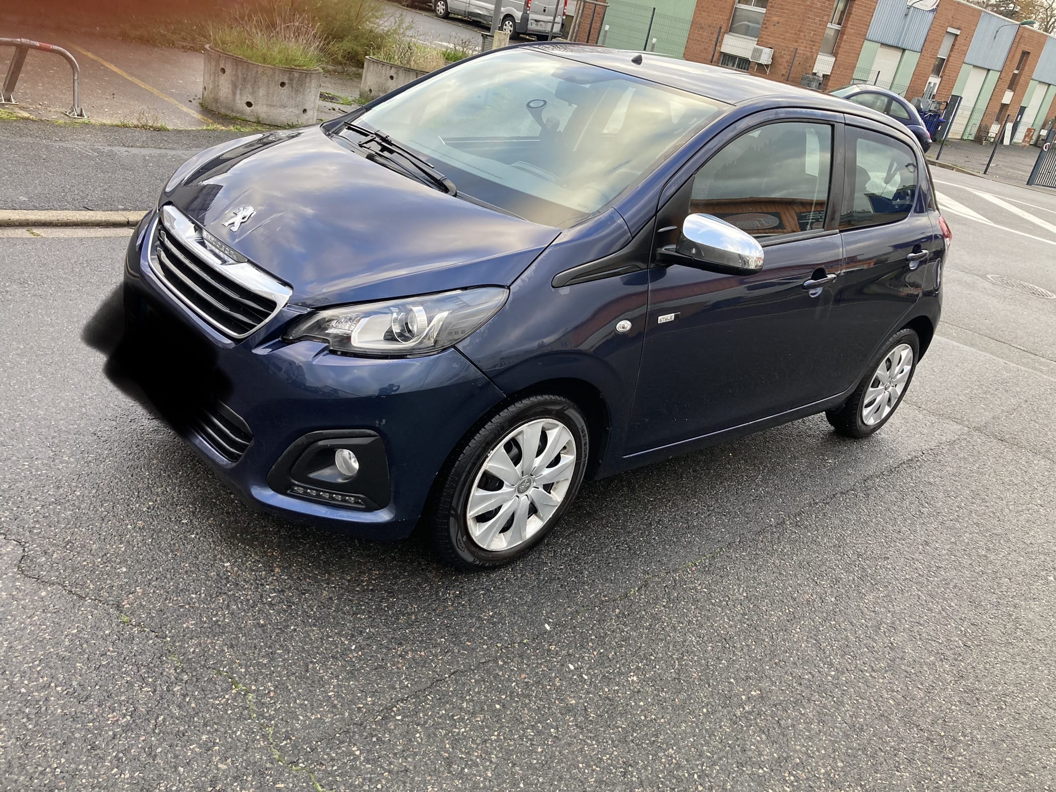Peugeot 108, 2016, Essence 95