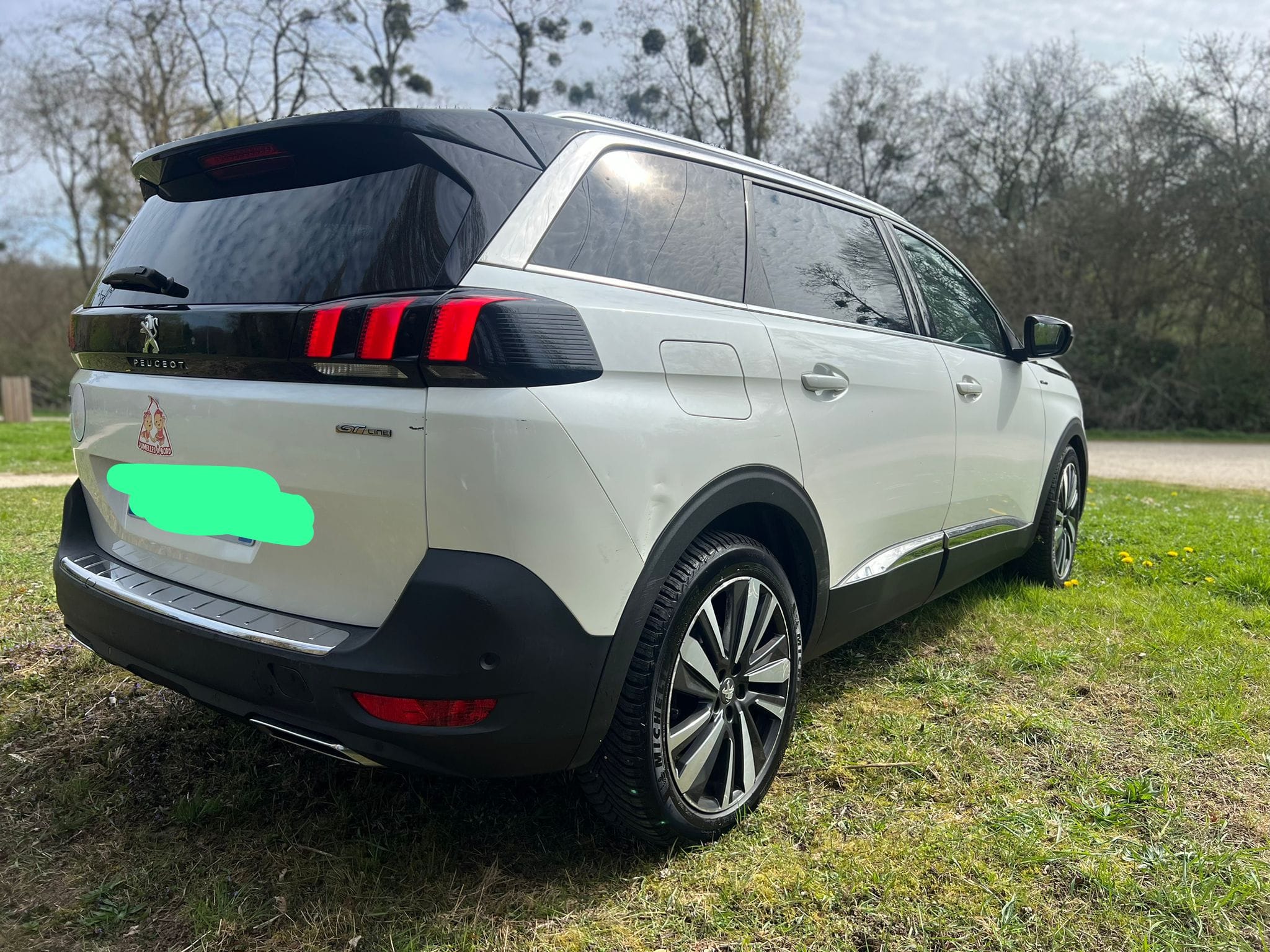 Peugeot 5008 avec Caméra de recul