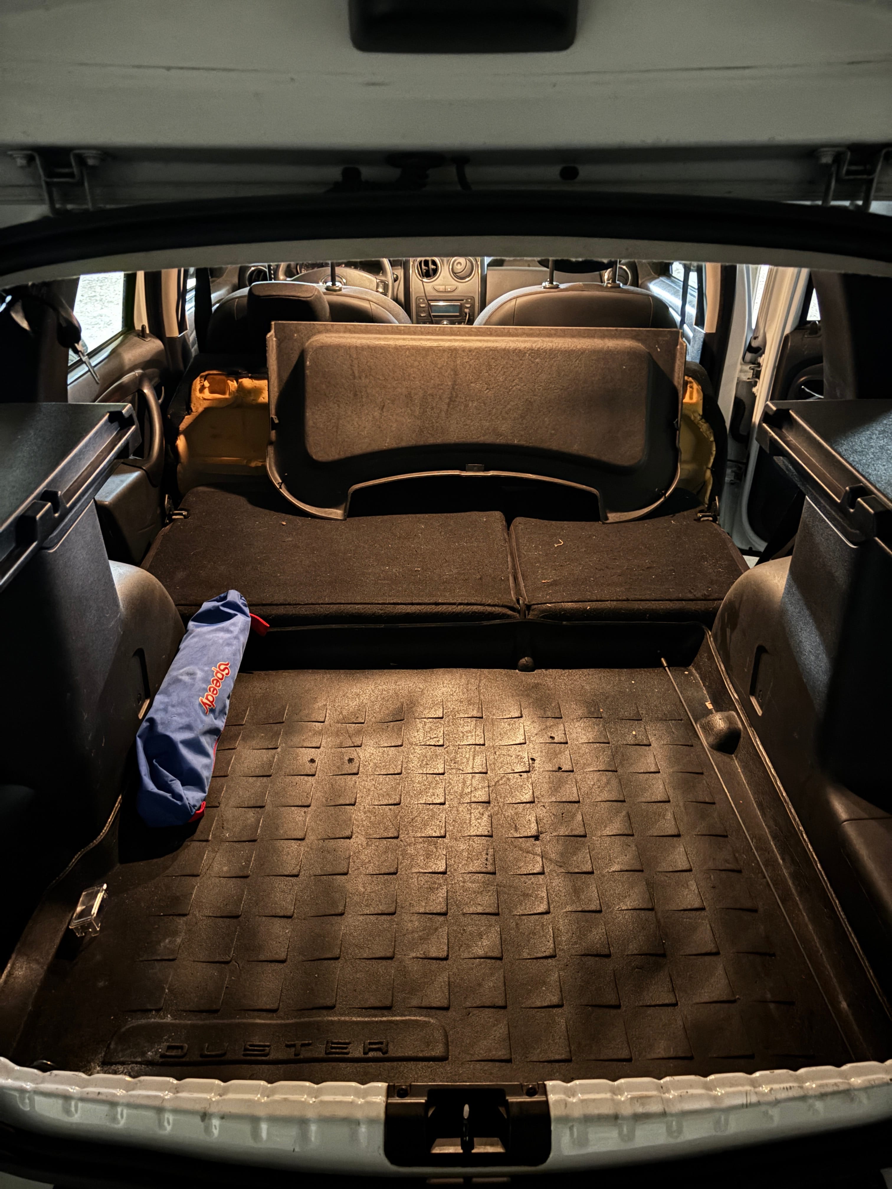 Dacia Duster with USB charging ports
