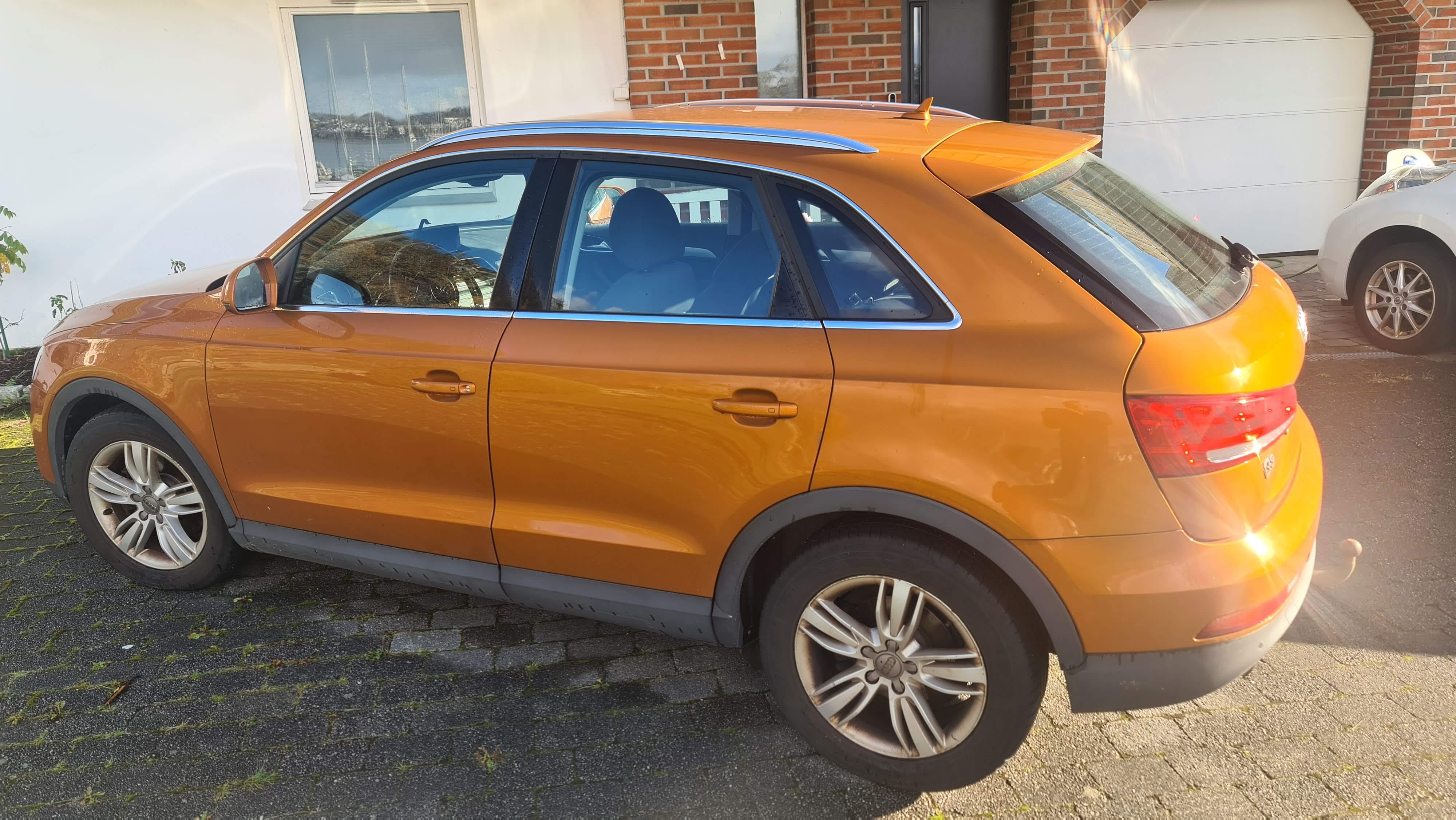 Audi Q3 2.0 TDI 177HK with Cruise control