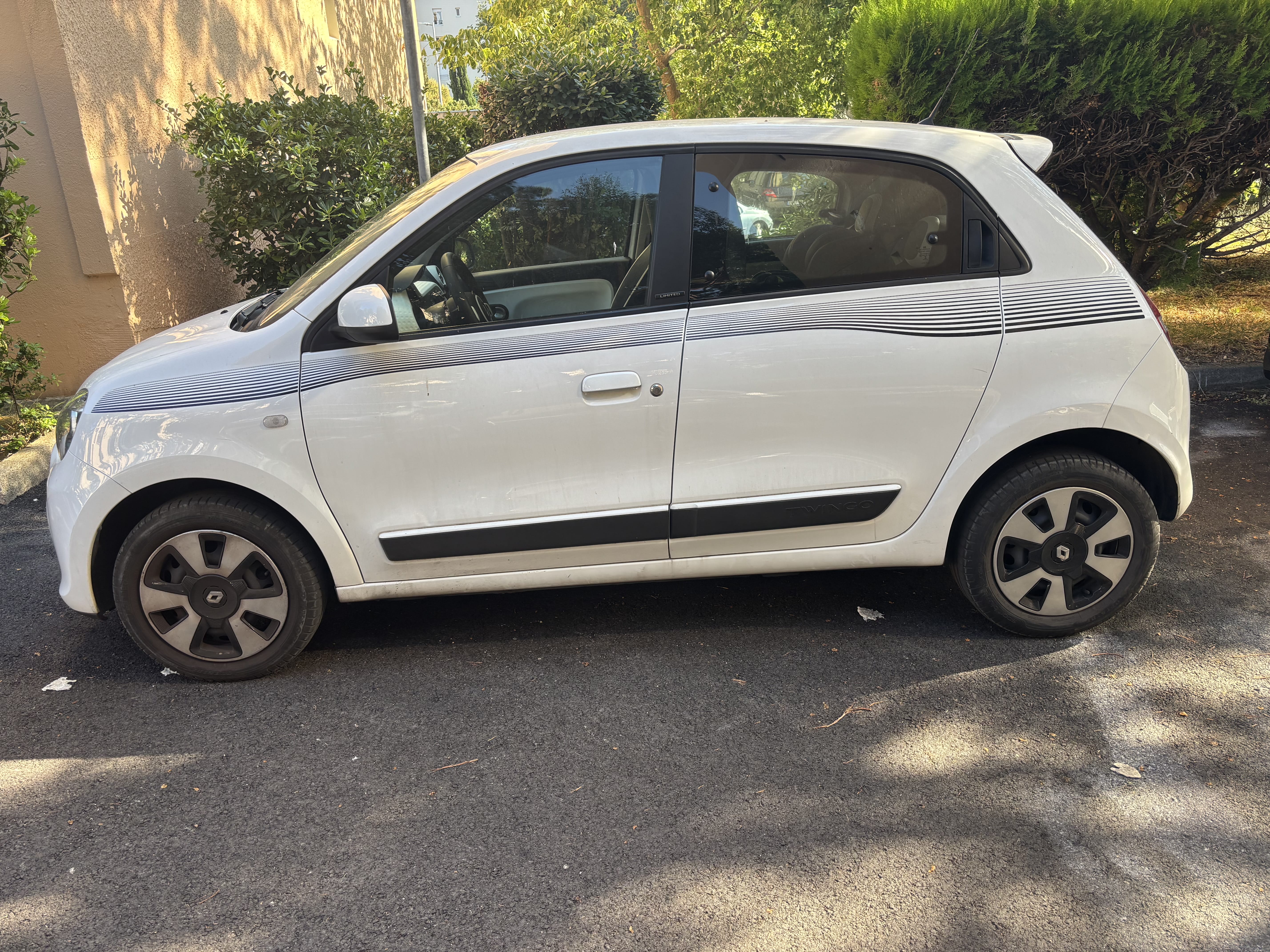 Renault Twingo III avec Climatisation