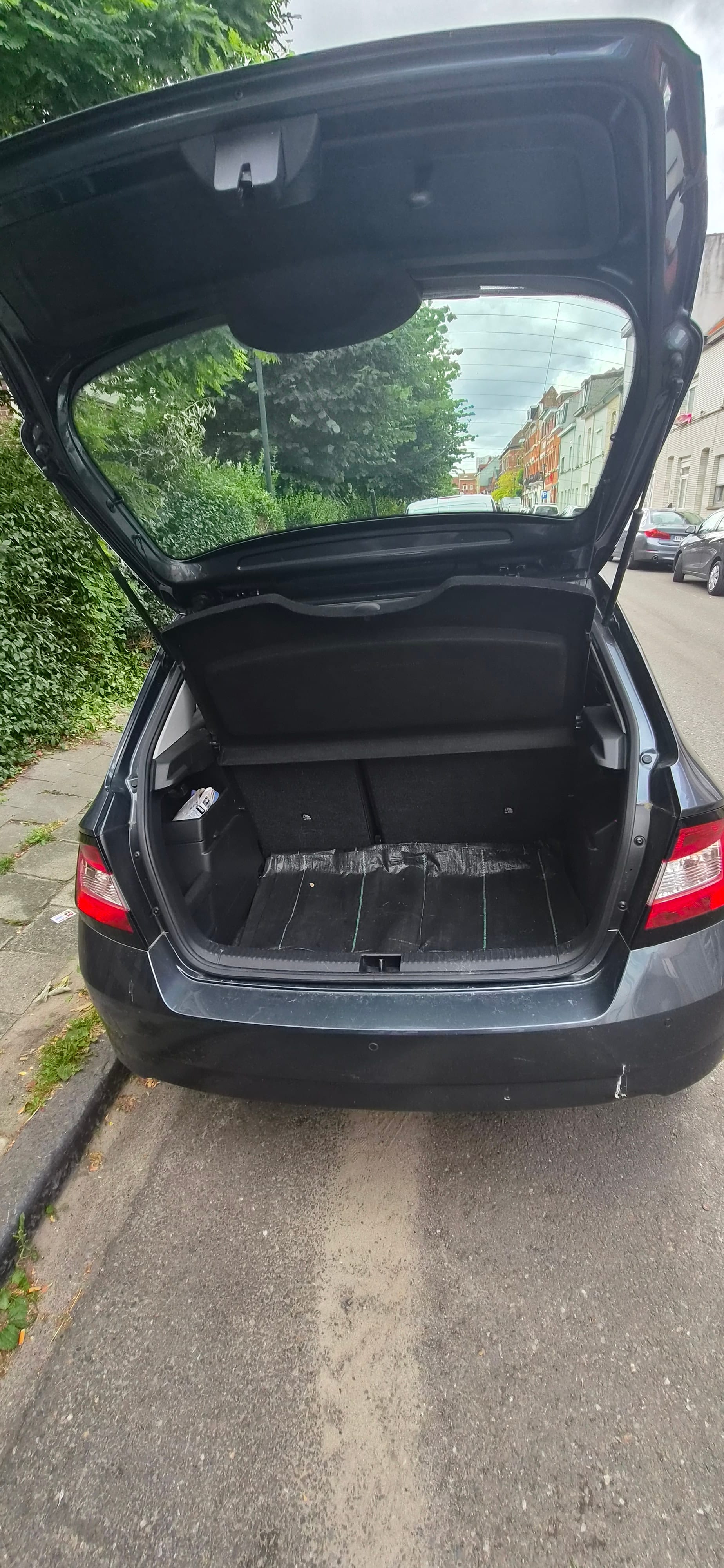 Skoda Fabia 1.0 avec Siège bébé