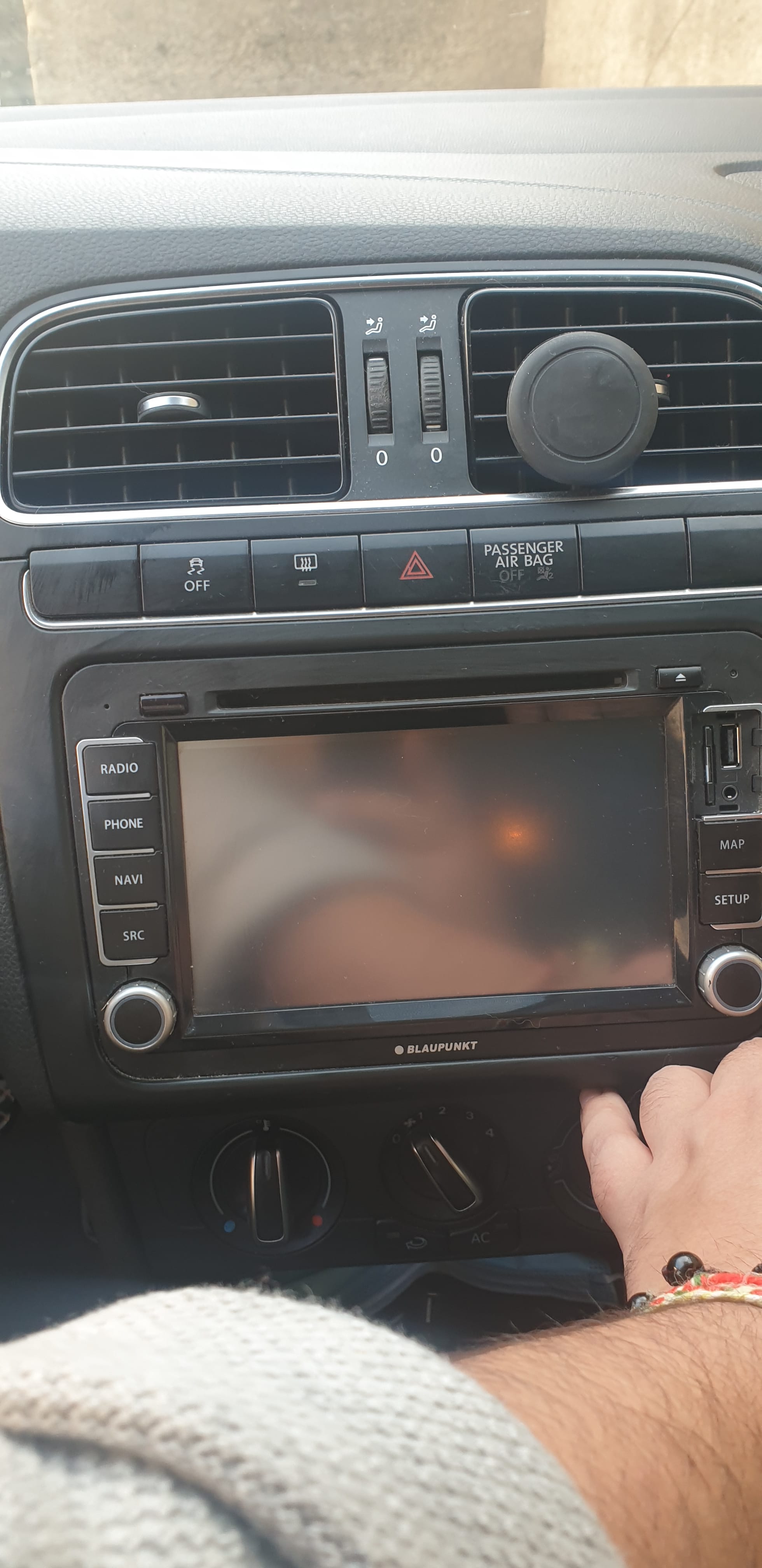 Volkswagen Polo V    Match2 1.6 TDI 90ch avec Pneus neige