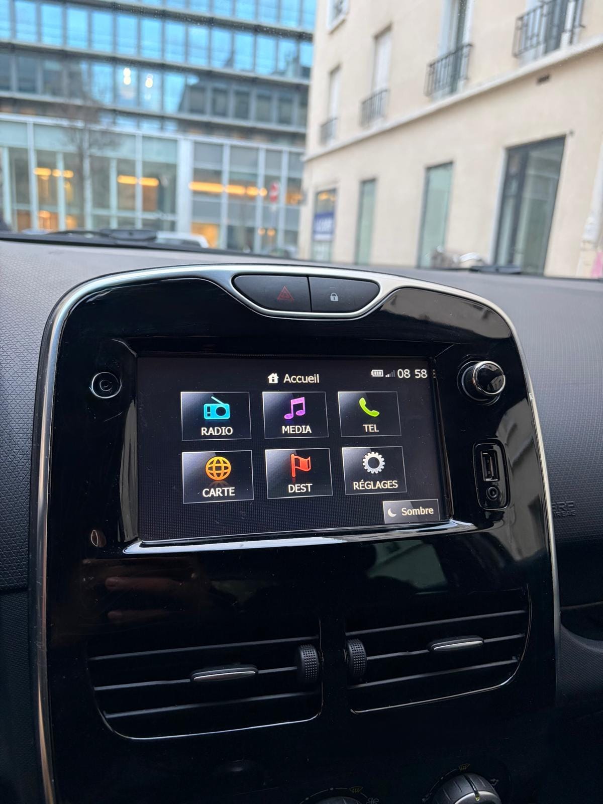 Renault Clio 4 Limited avec Audio Bluetooth