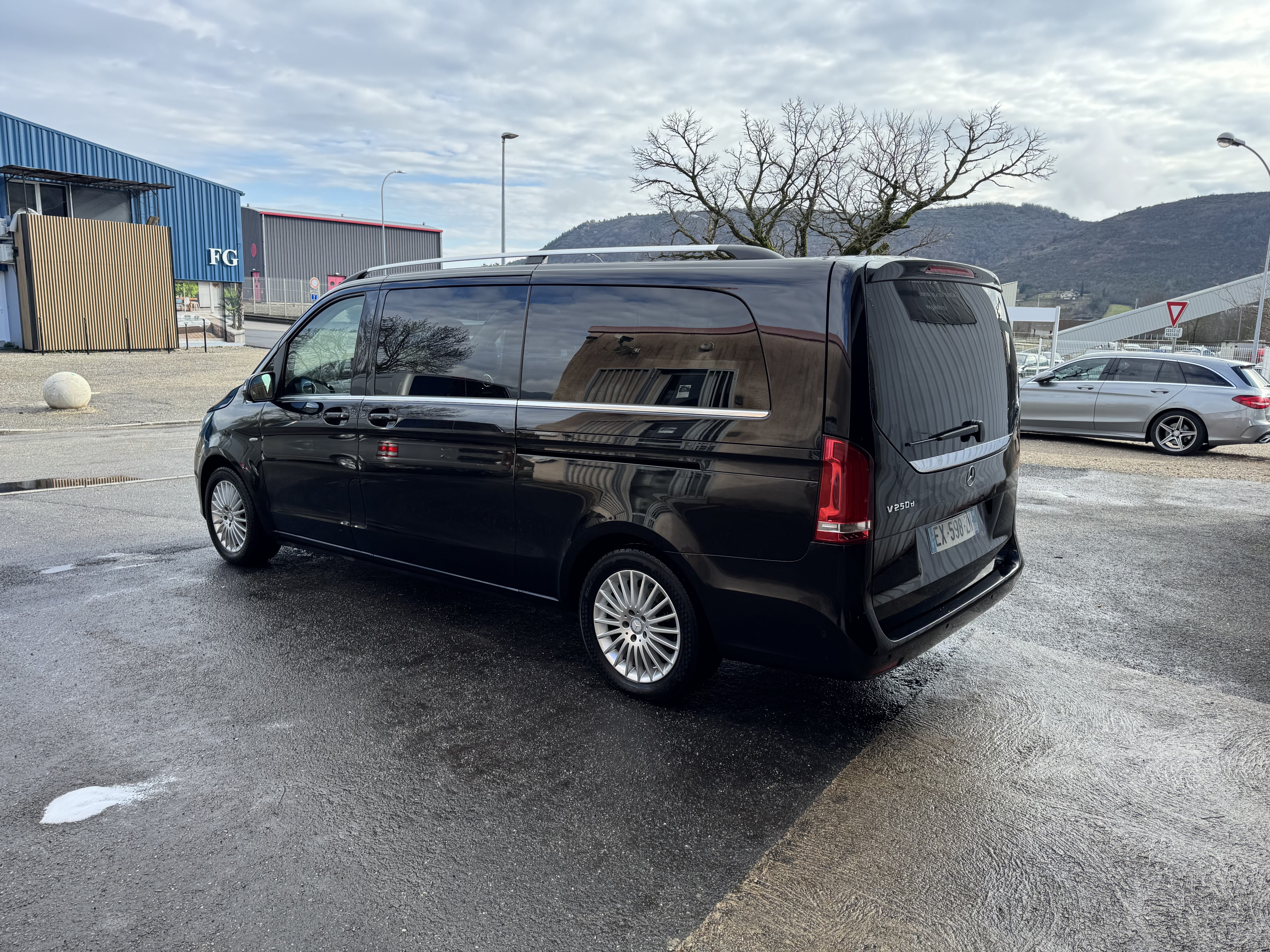 Mercedes-Benz Classe V avec Régulateur de vitesse