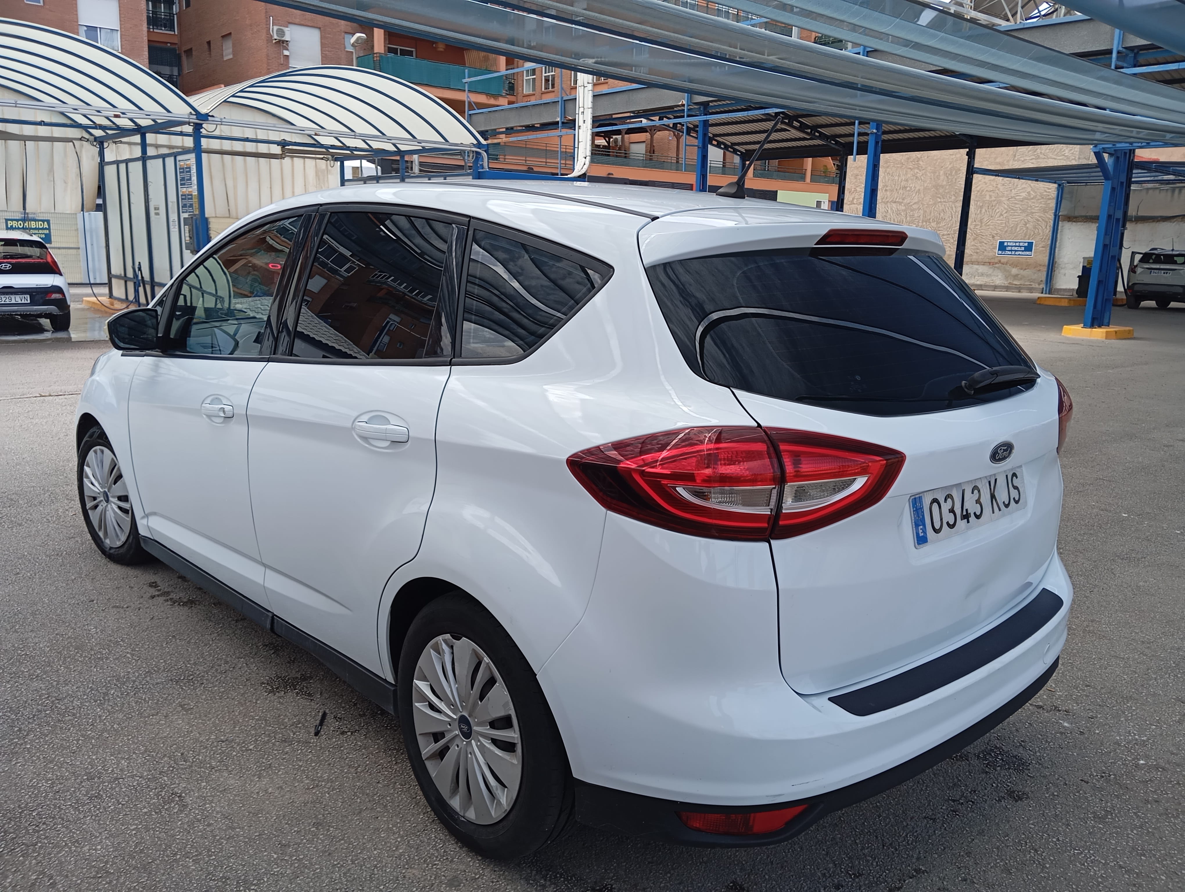 Ford C-Max con Control de velocidad