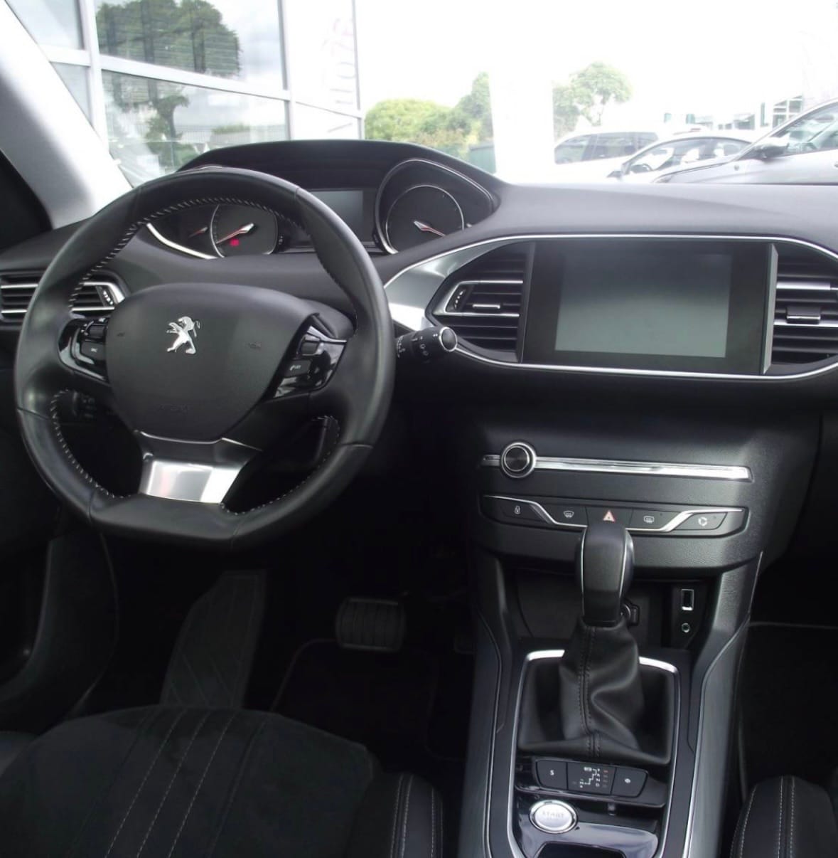 Peugeot 308 avec Dashcam