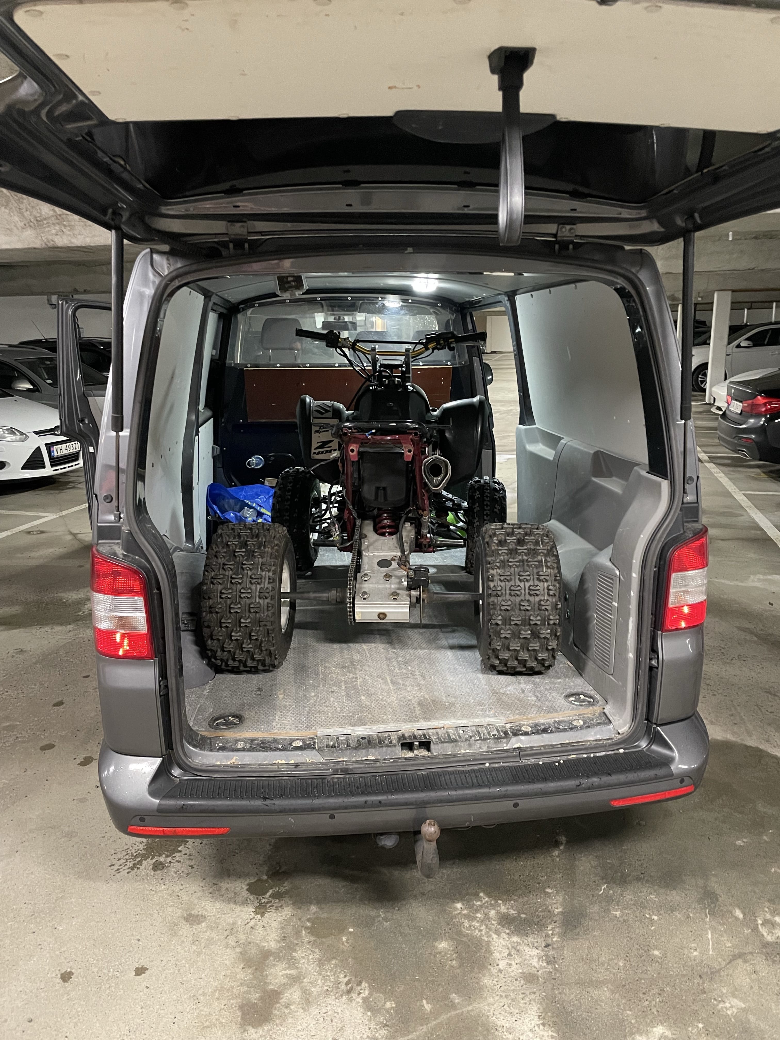 Volkswagen Transporter med Cruisekontroll