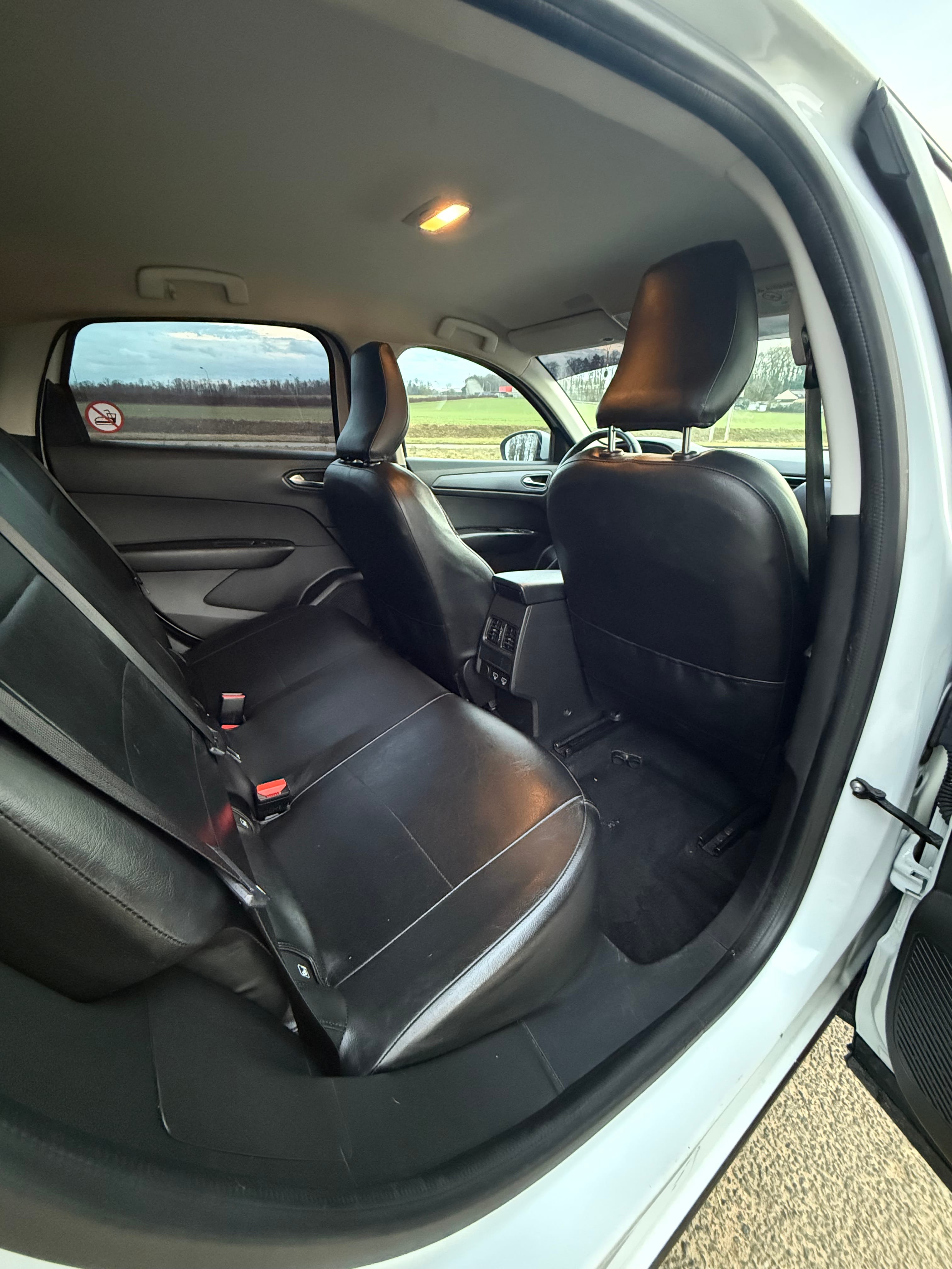 Renault Arkana E-Tech avec GPS