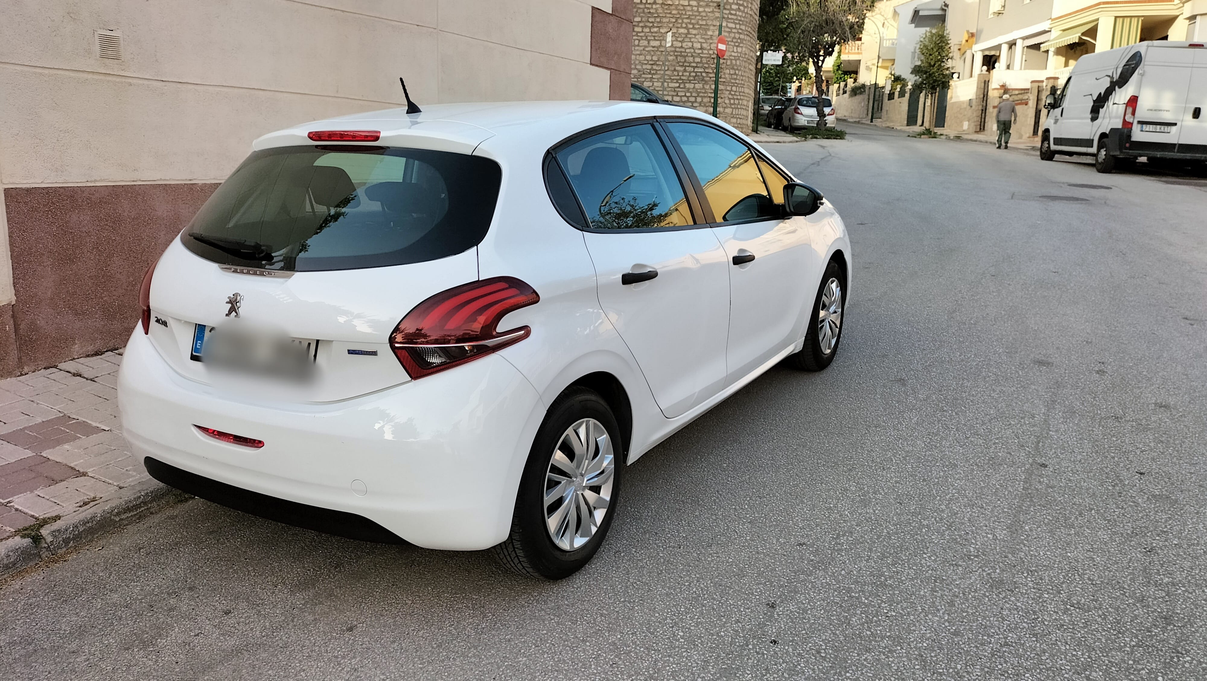 Peugeot 208 avec Climatisation