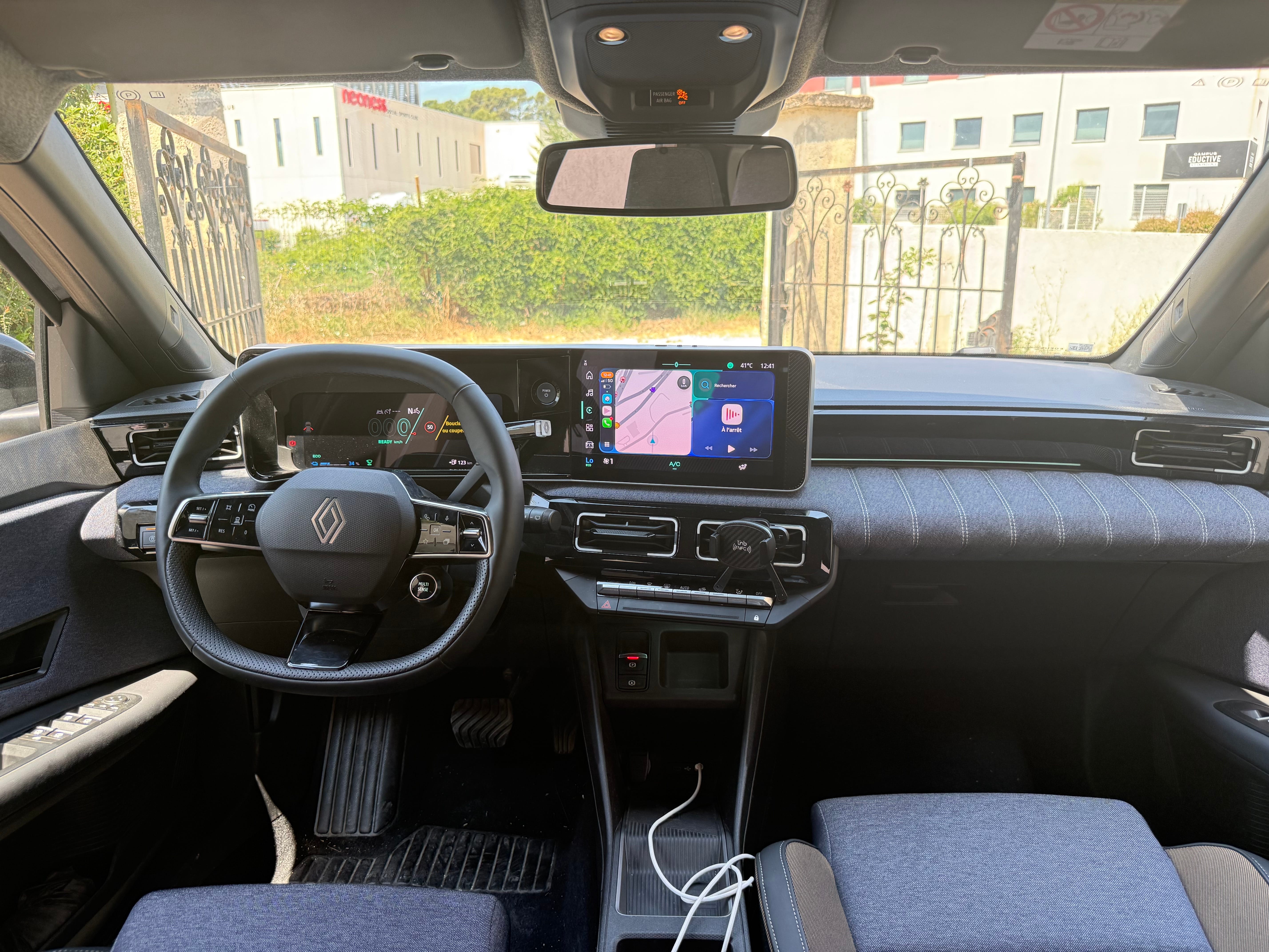 Renault 5 E-Tech avec GPS
