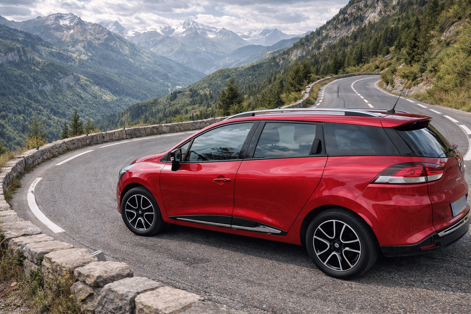 Renault Clio Estate ZEN 90 CV, 2014, Essence 98