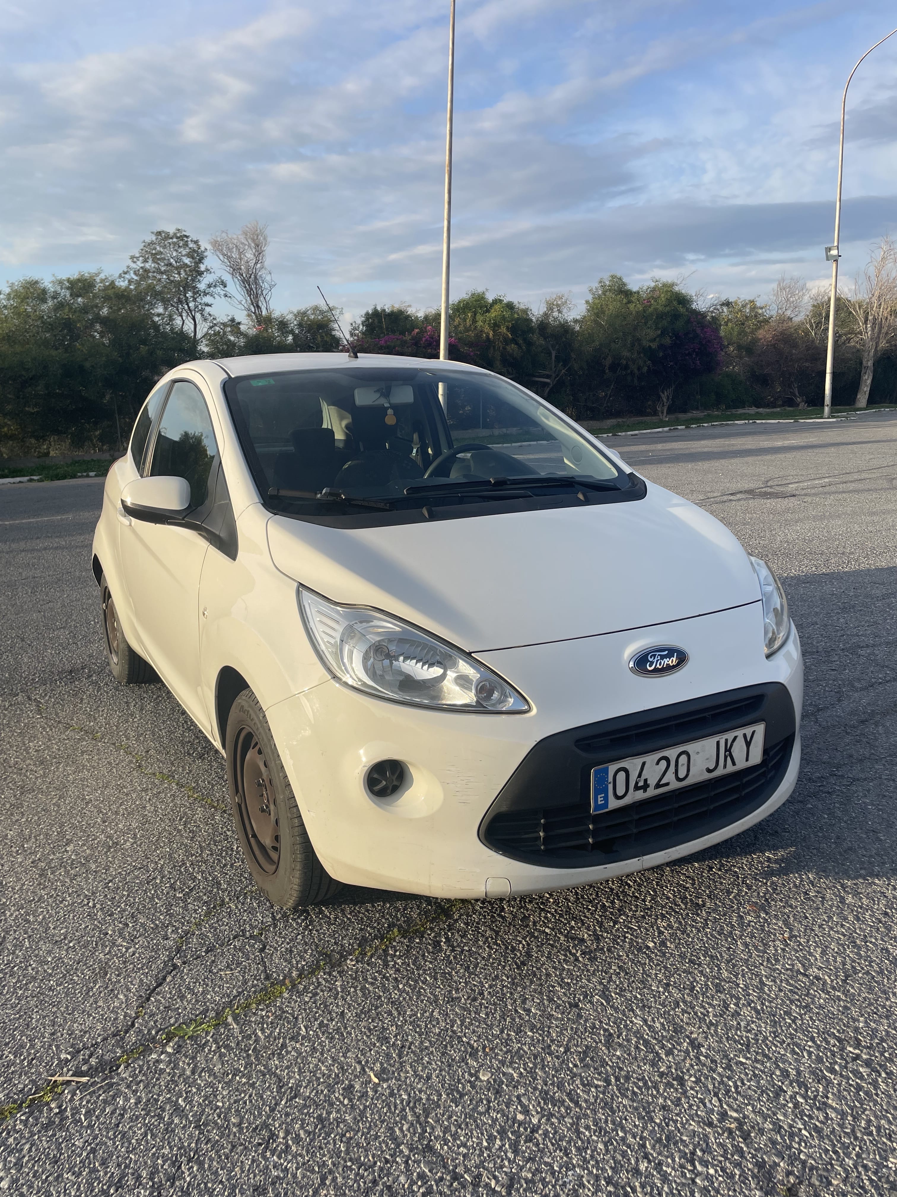 Ford Ka, 2015, Gasolina 95