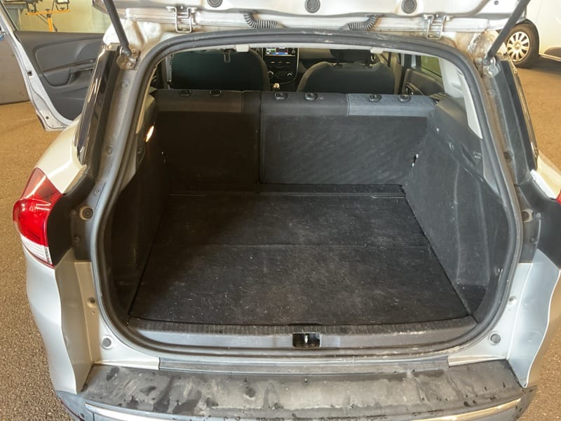 Renault Clio Estate 0.9 TCe 90cv Intens - boite manuelle - caméra de recul avec Audio Bluetooth