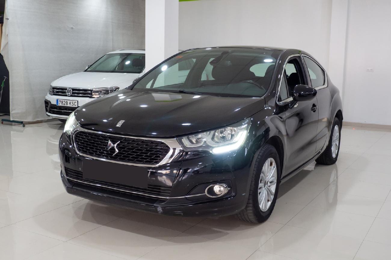 DS 4 con Entrada de Audio/iPod