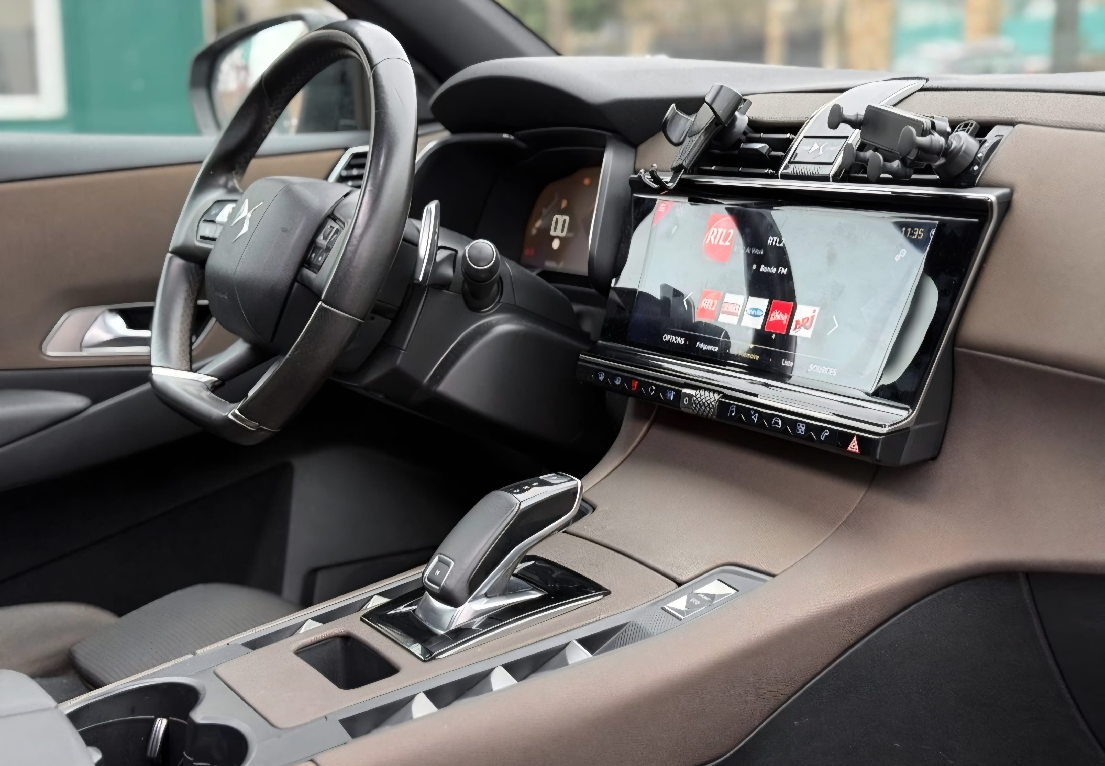 DS 7 avec GPS