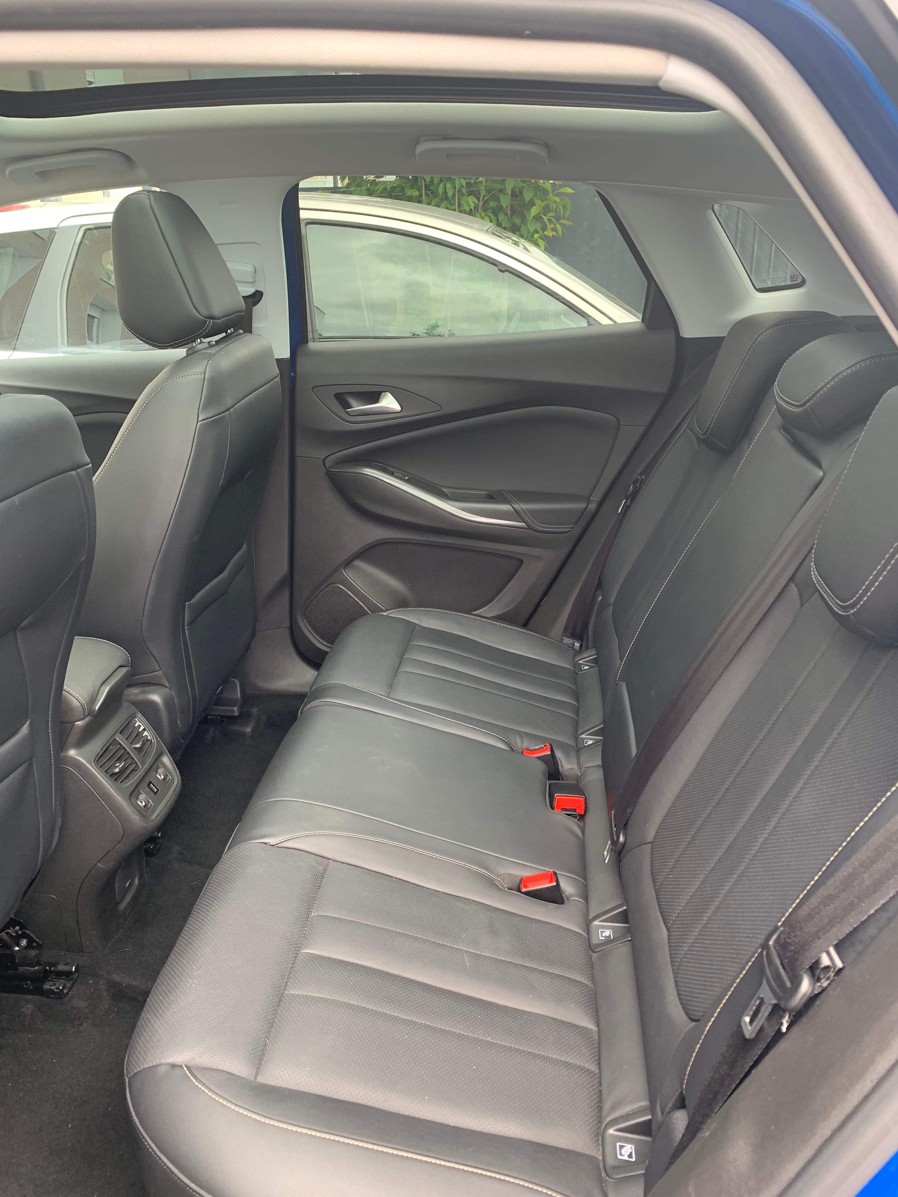 Opel Grandland X avec Climatisation
