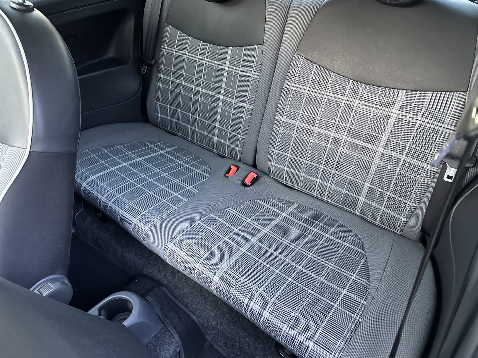 Fiat 500 avec Apple CarPlay