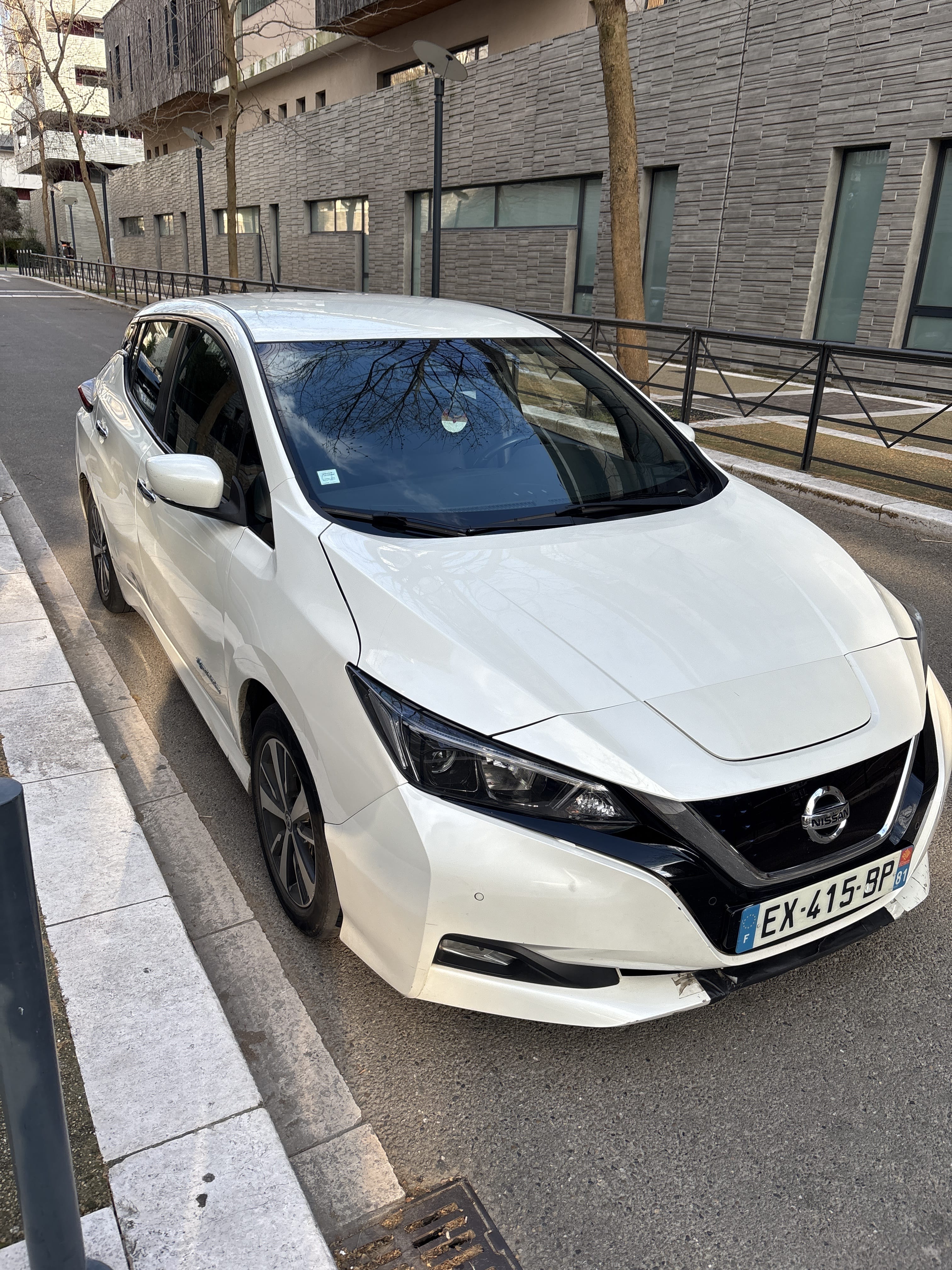 Nissan Leaf, 2018, Électrique, automatique