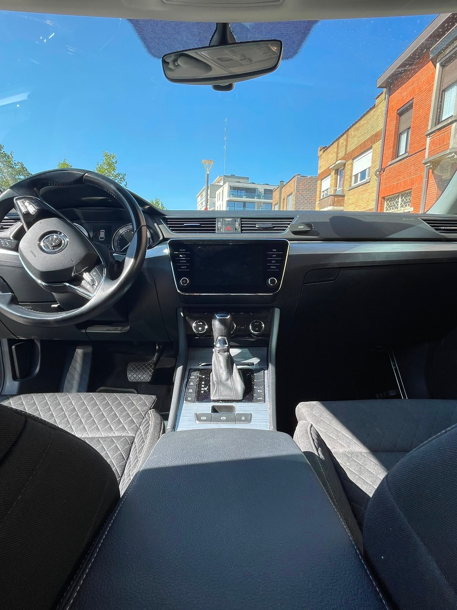 Skoda Superb Combi met Cruise control