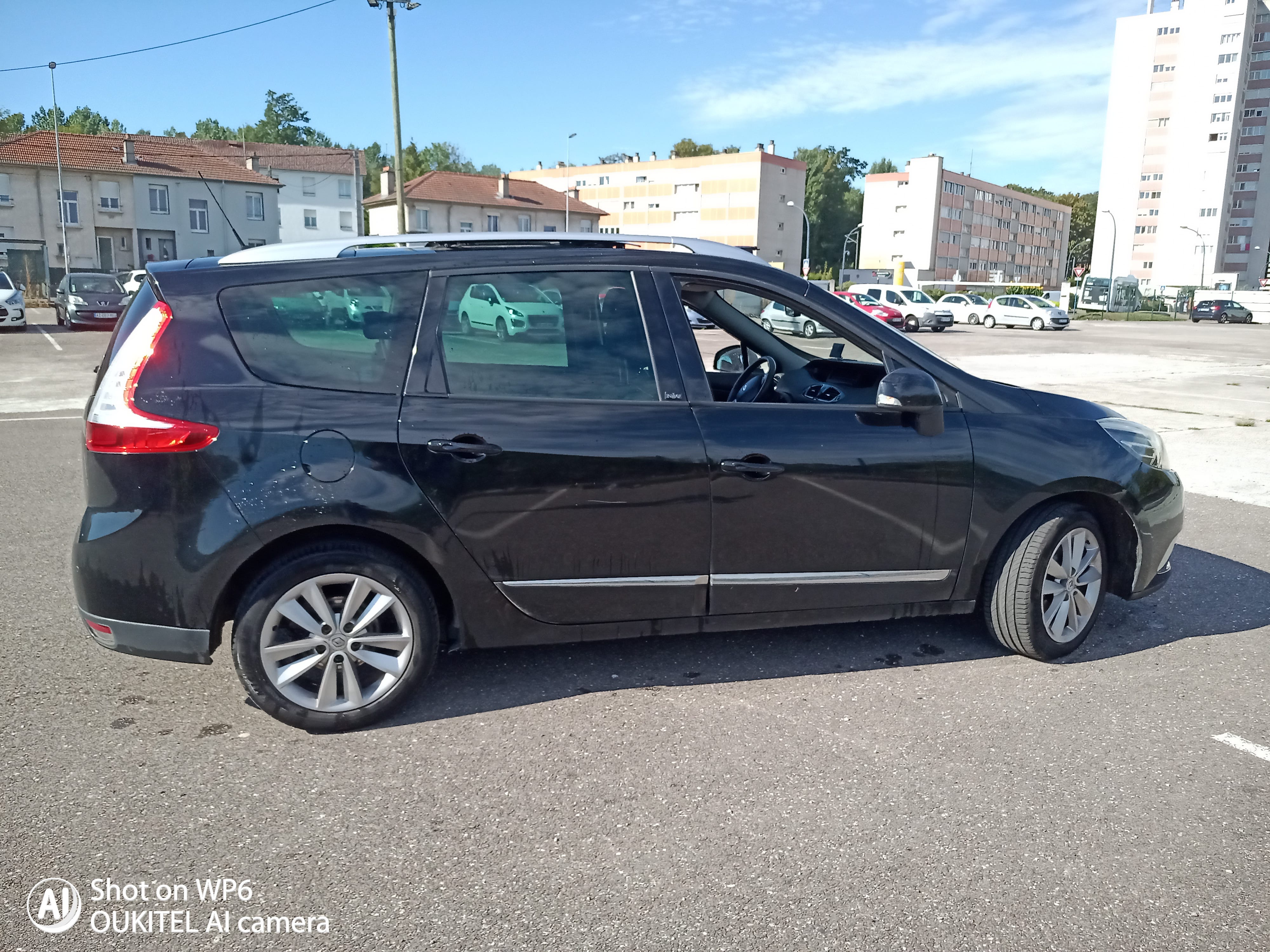 Renault Grand Scenic avec Climatisation